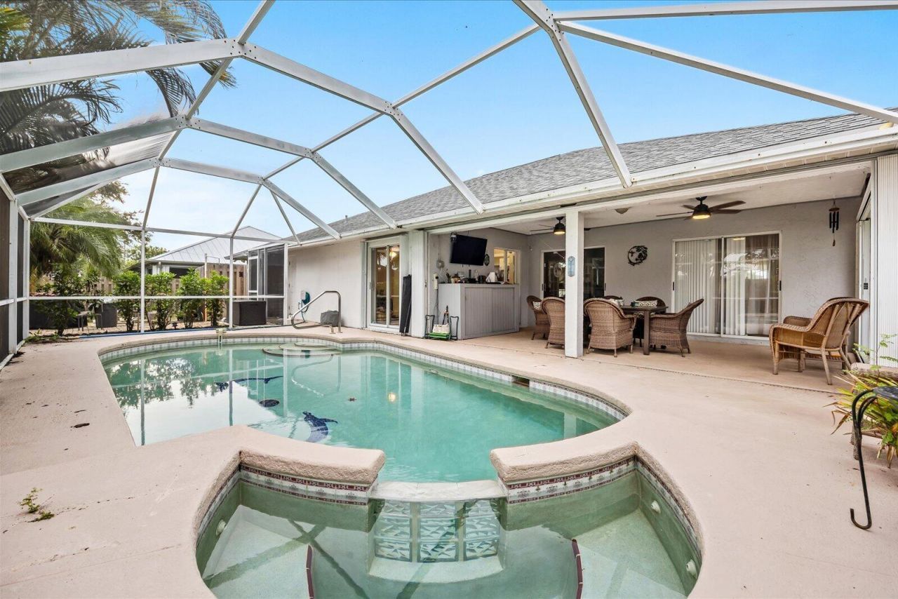 2711 SE Fall Street, Port Saint Lucie, FL 34984 Photo