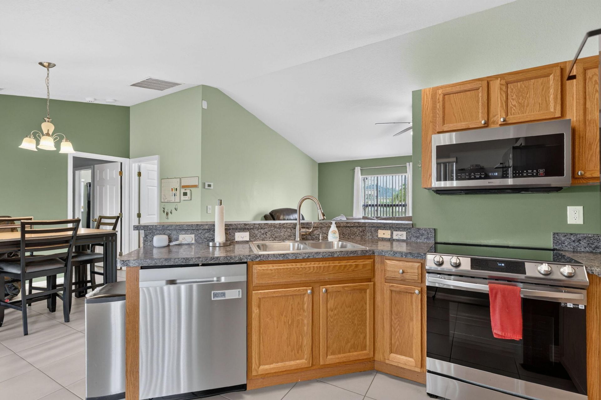 324 SW Kestor Drive, Port Saint Lucie, FL 34953 Photo