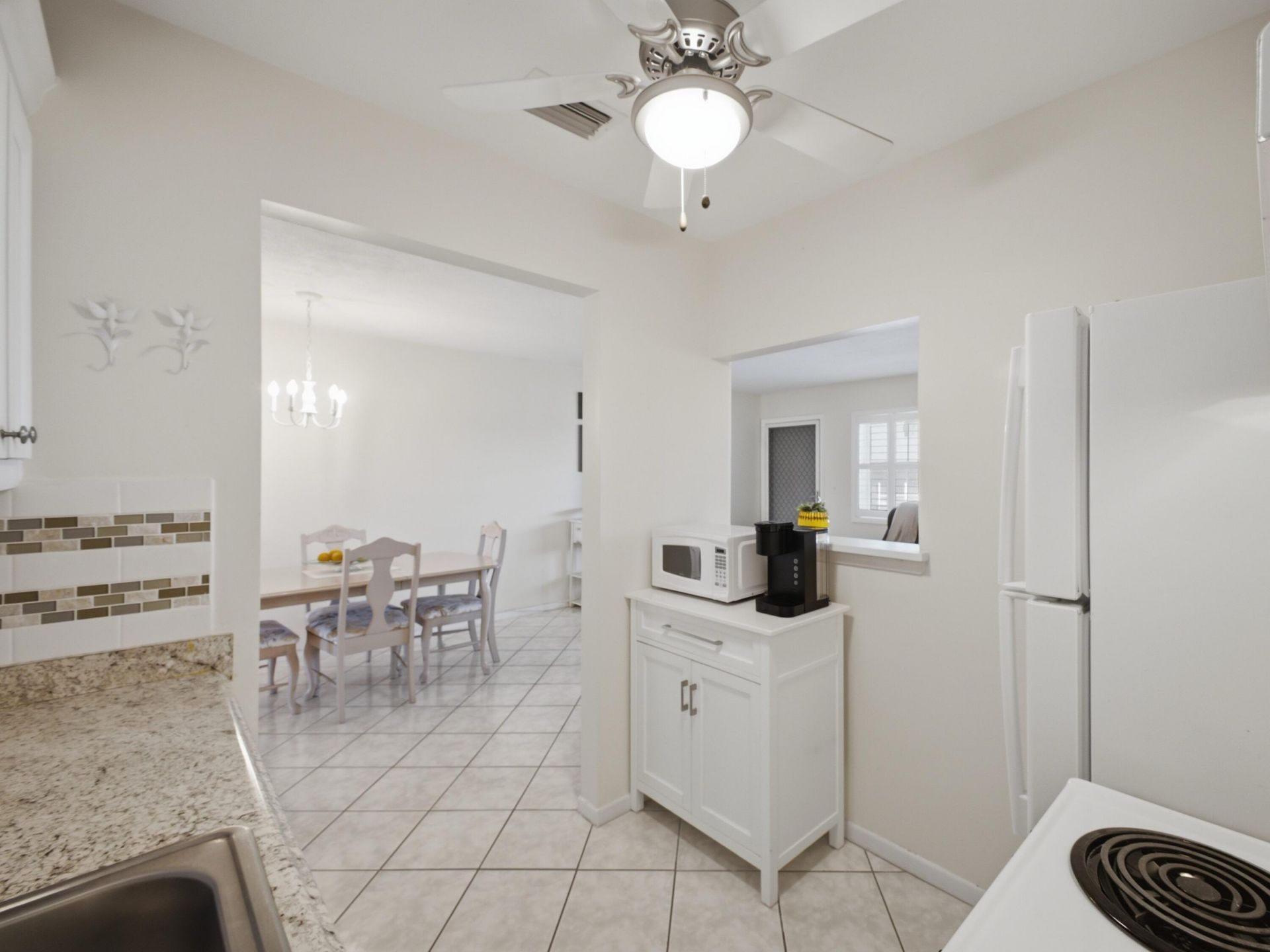 350 Horizons E, Unit 302, Boynton Beach, FL 33435 Photo