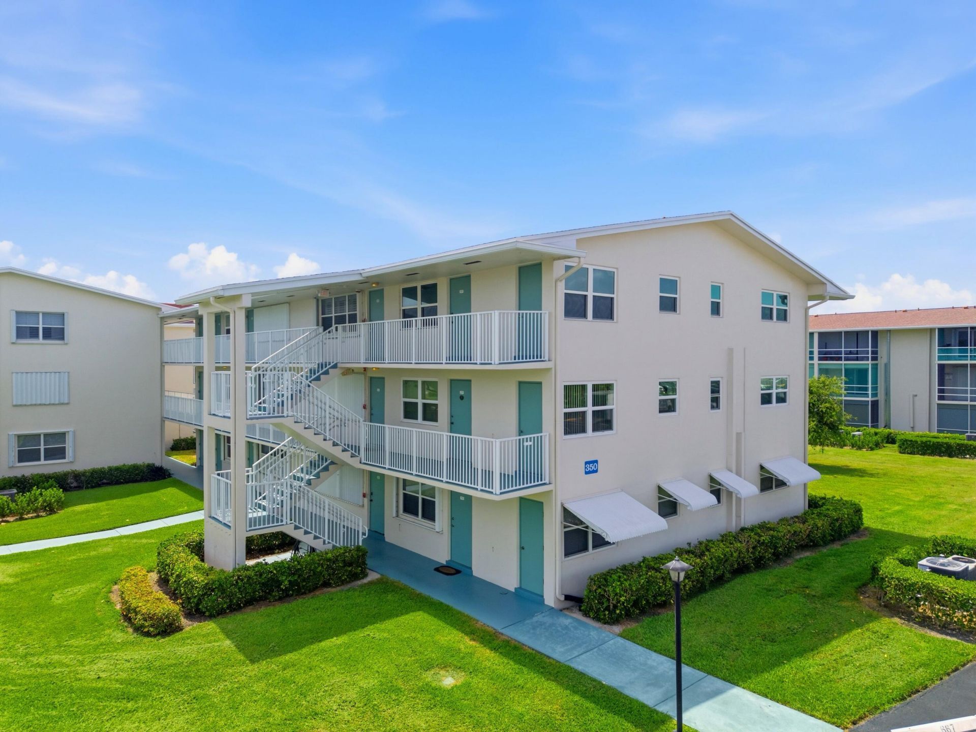 350 Horizons E, Unit 302, Boynton Beach, FL 33435 Photo