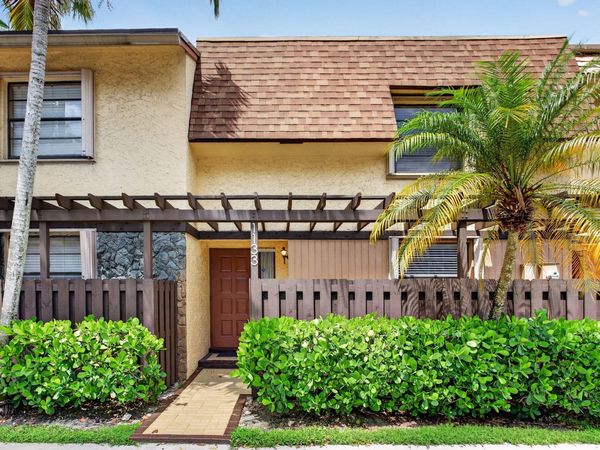 1133 NW 79th Drive, Plantation, FL 33322