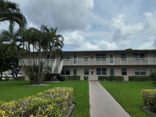 326 Chatham P, Unit 326, West Palm Beach, FL 33417