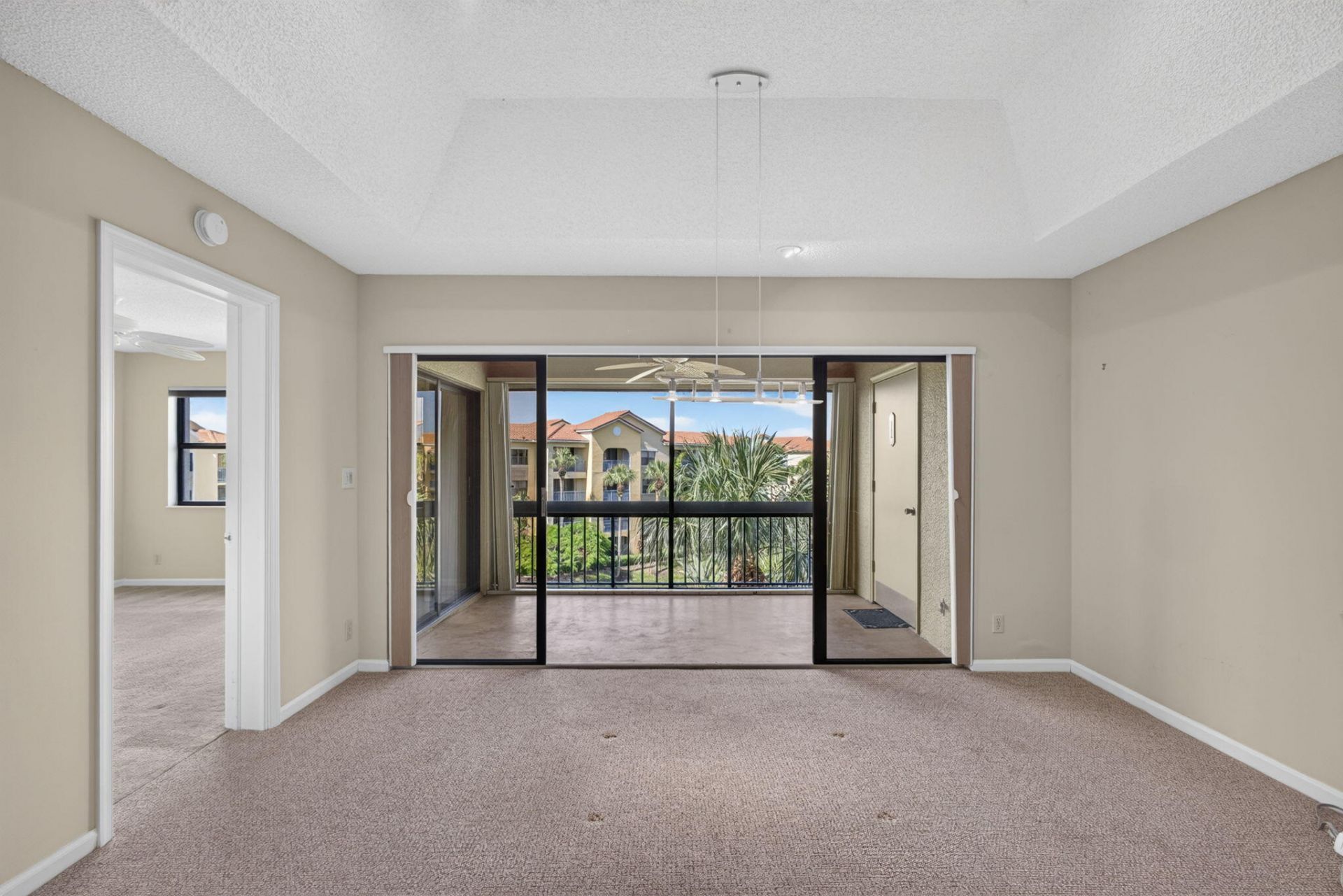 700 Uno Lago Drive, Unit 403, Juno Beach, FL 33408 Photo