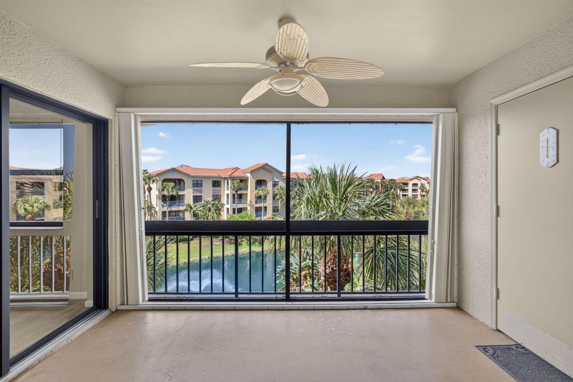 700 Uno Lago Drive, Unit 403, Juno Beach, FL 33408 Photo
