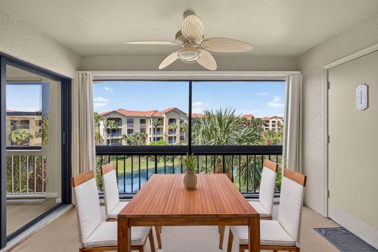700 Uno Lago Drive, Unit 403, Juno Beach, FL 33408 Photo