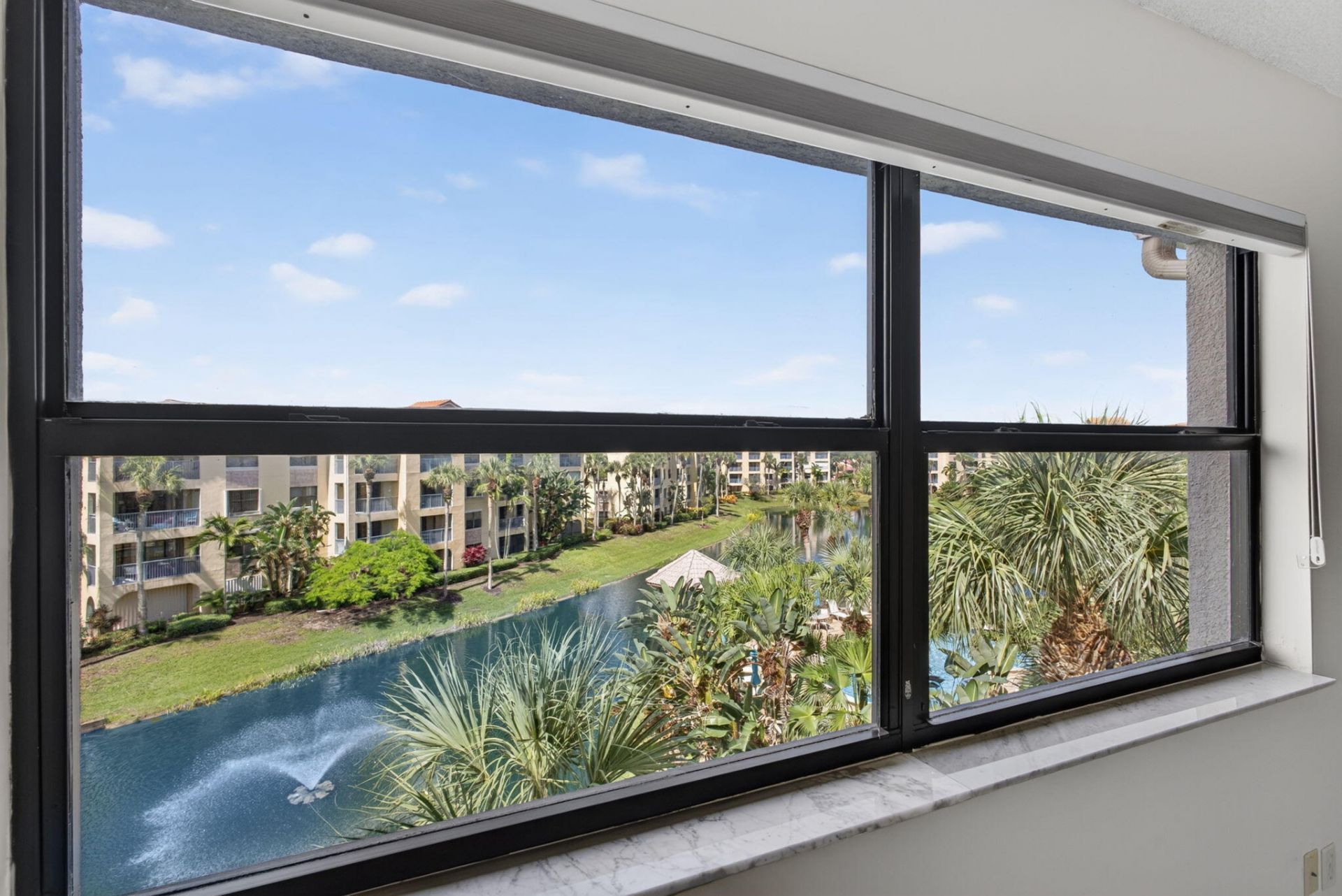 700 Uno Lago Drive, Unit 403, Juno Beach, FL 33408 Photo