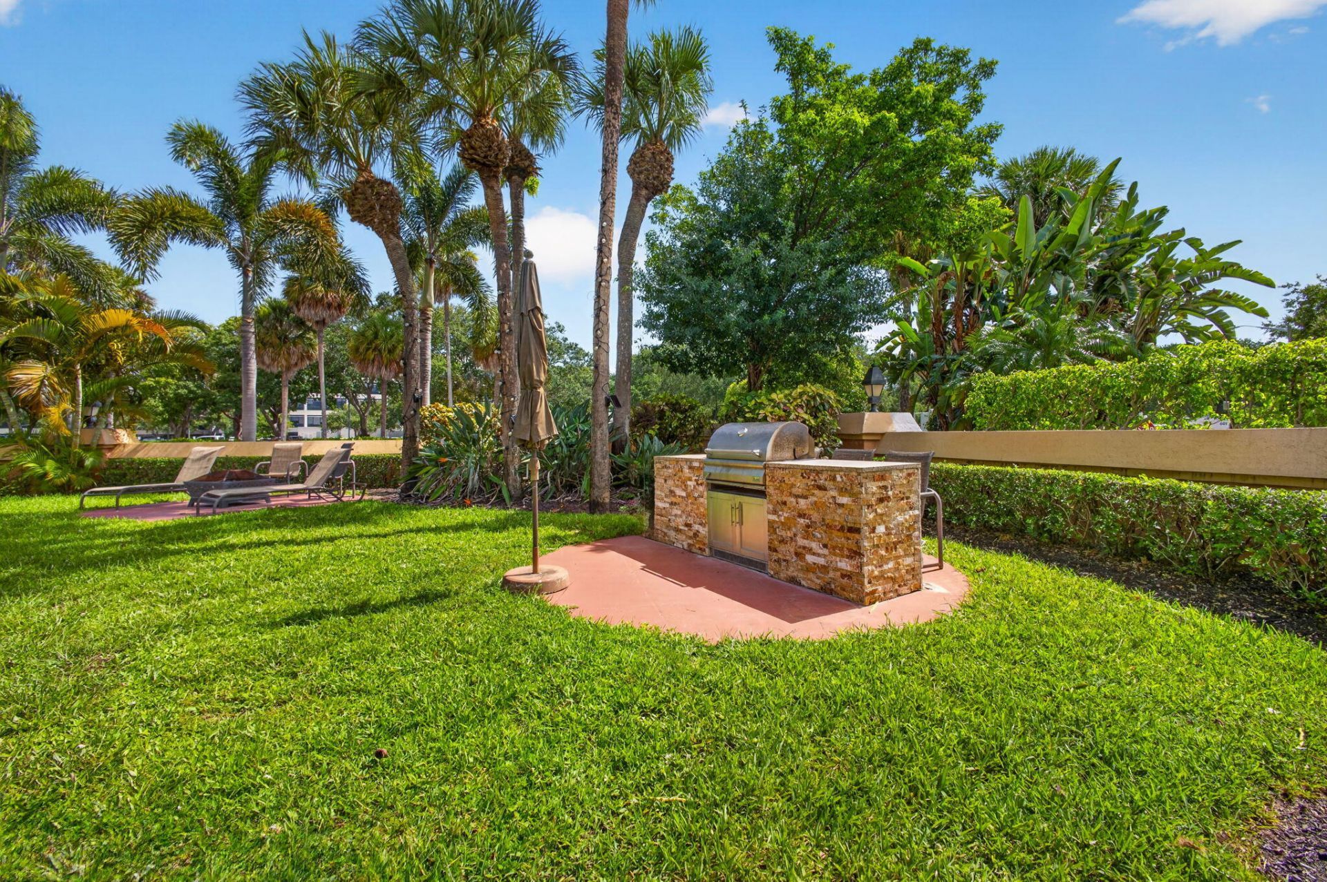 700 Uno Lago Drive, Unit 403, Juno Beach, FL 33408 Photo