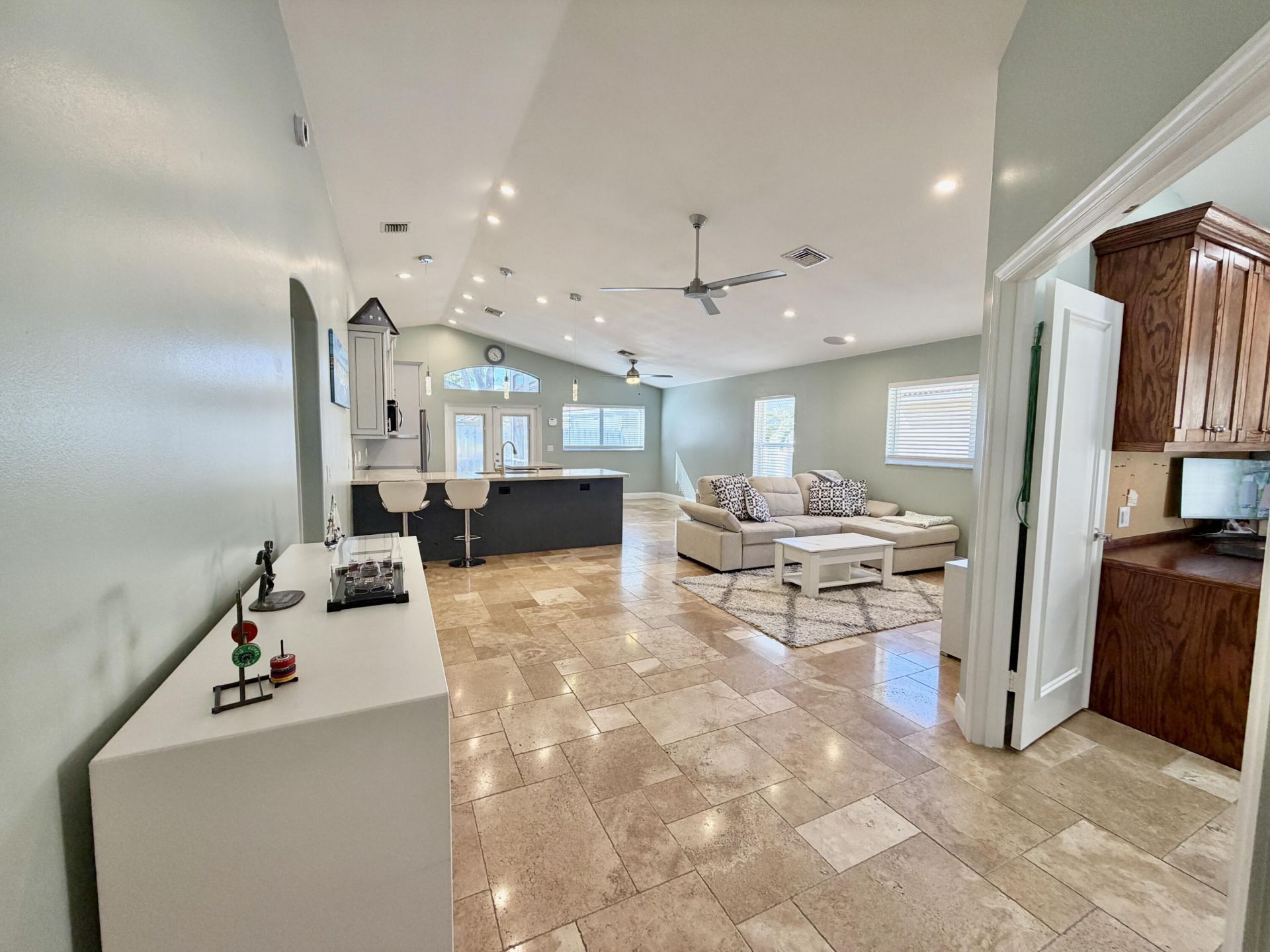 6883 Desert Inn Terrace, Lake Worth, FL 33463 Photo