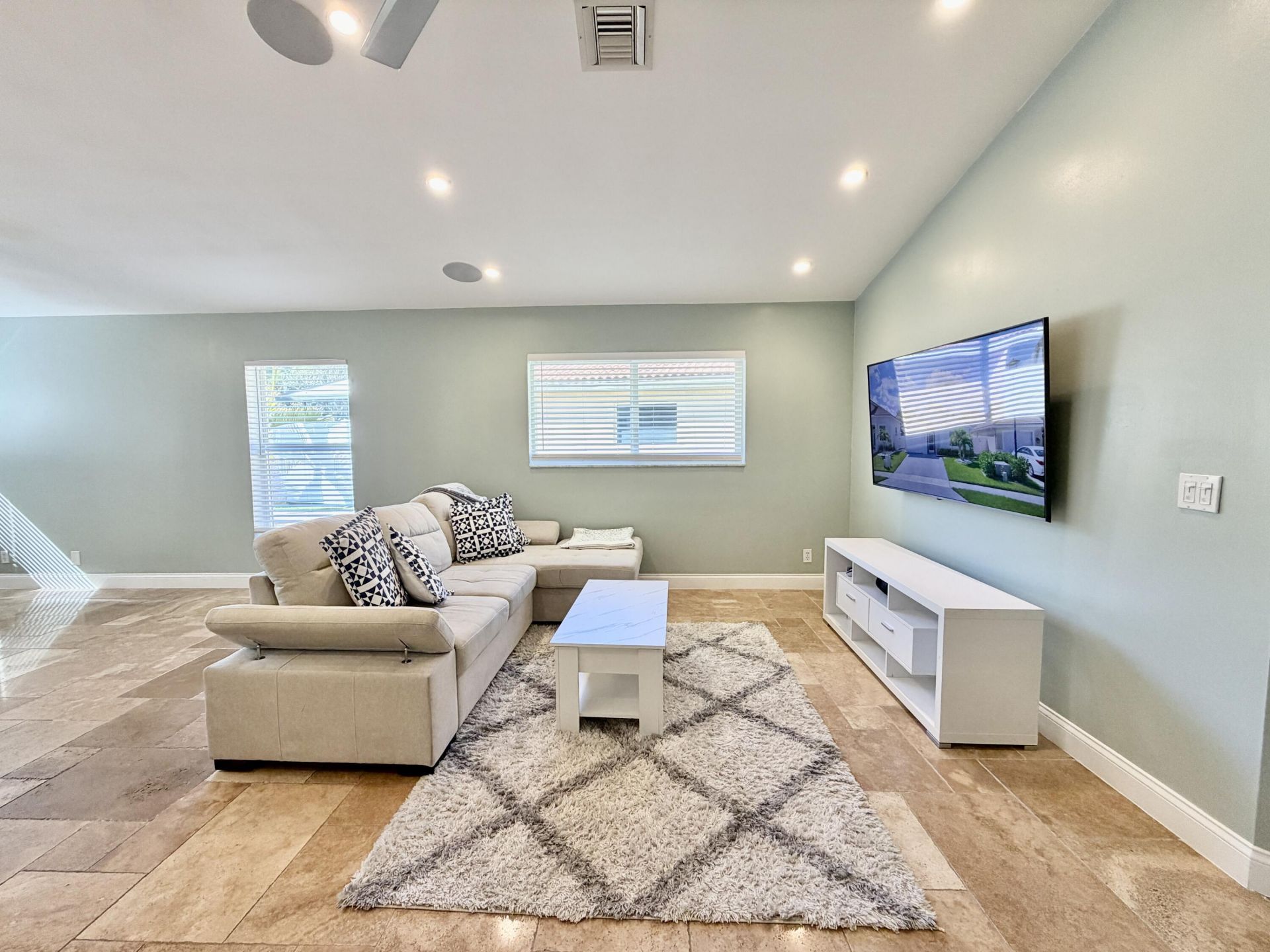 6883 Desert Inn Terrace, Lake Worth, FL 33463 Photo