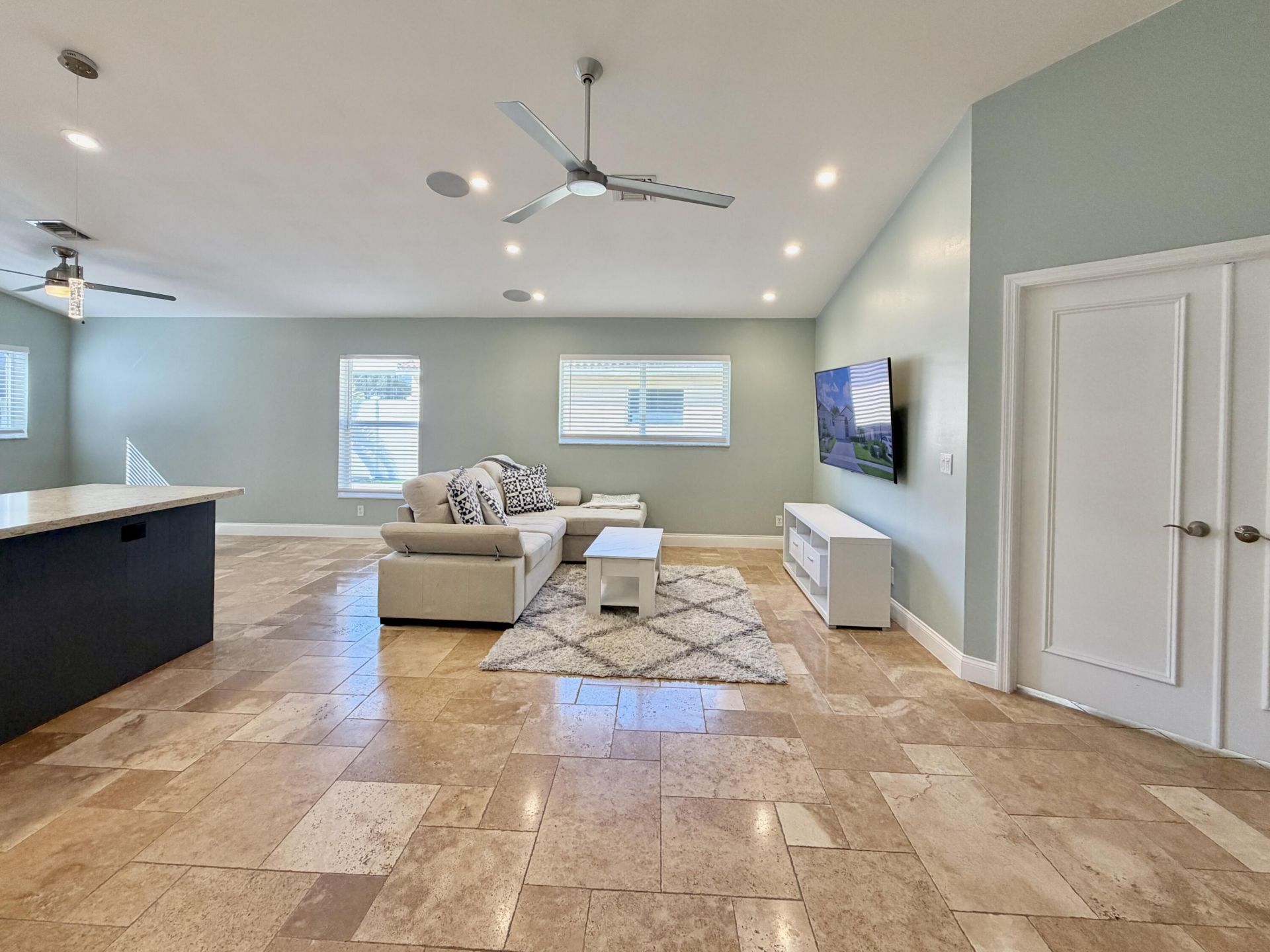 6883 Desert Inn Terrace, Lake Worth, FL 33463 Photo