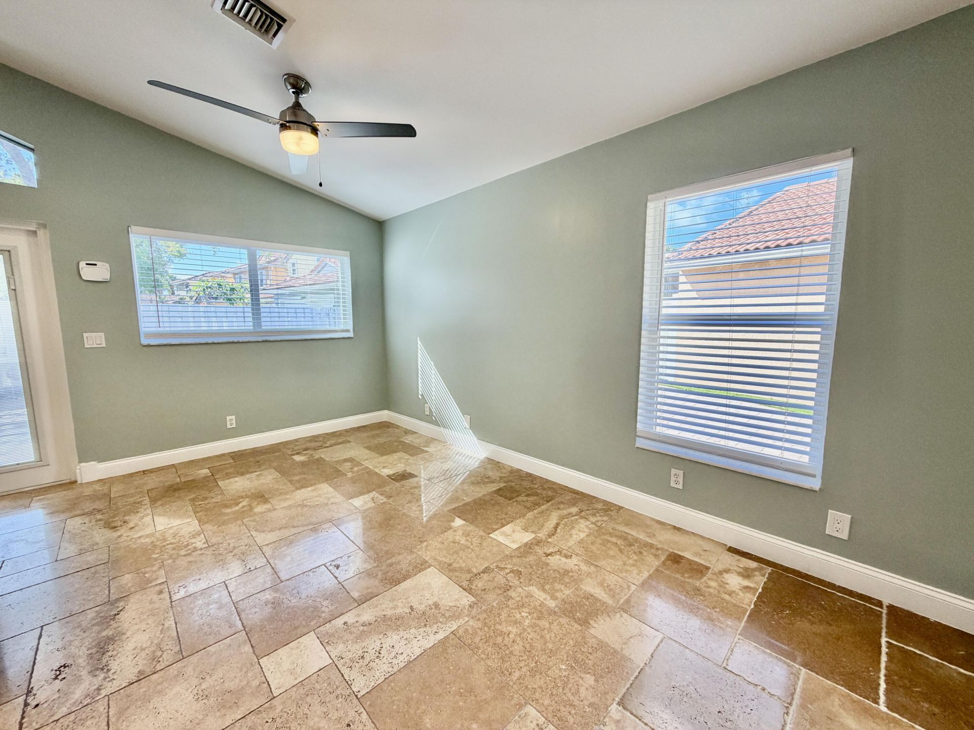 6883 Desert Inn Terrace, Lake Worth, FL 33463 Photo