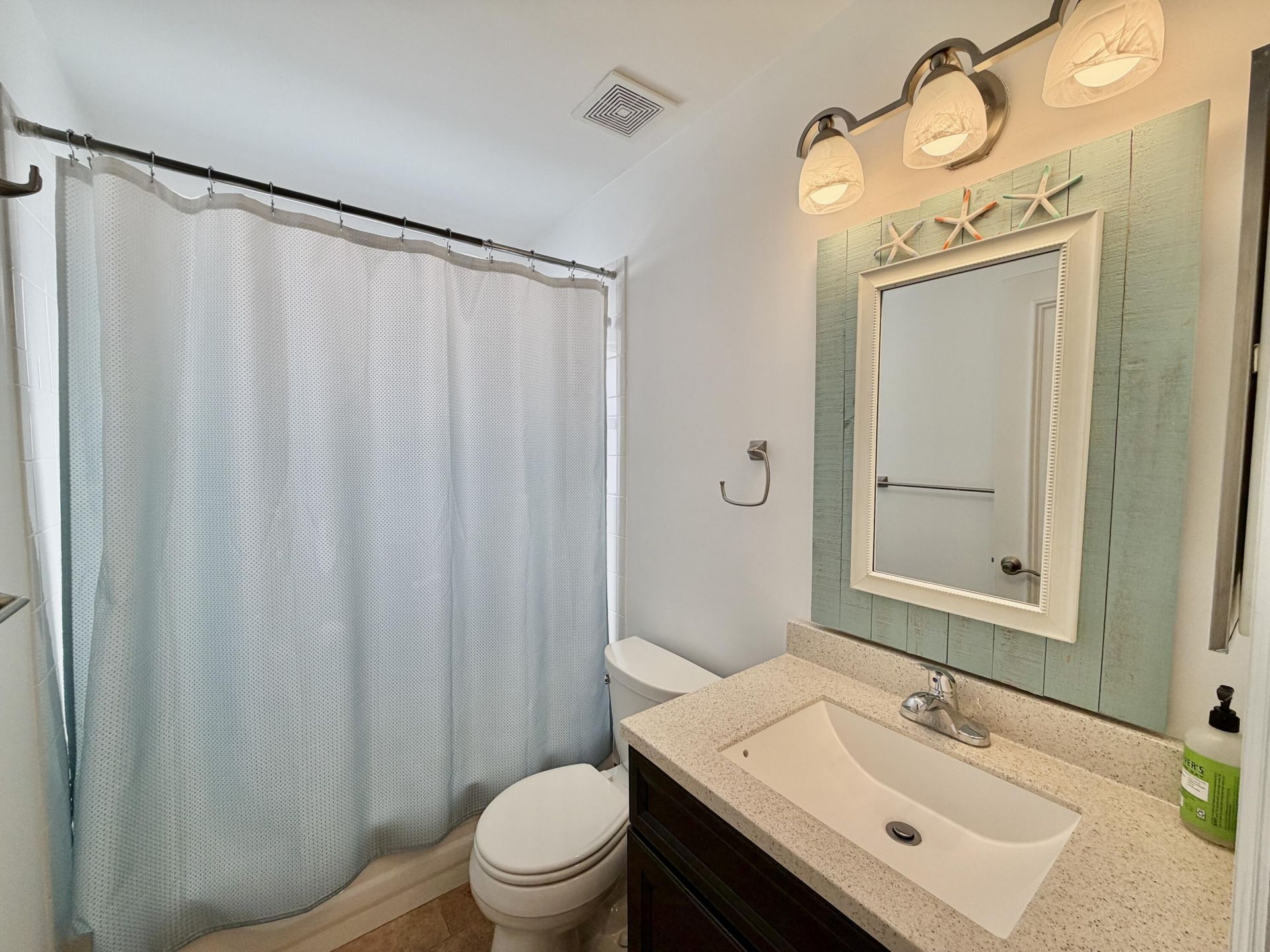 6883 Desert Inn Terrace, Lake Worth, FL 33463 Photo