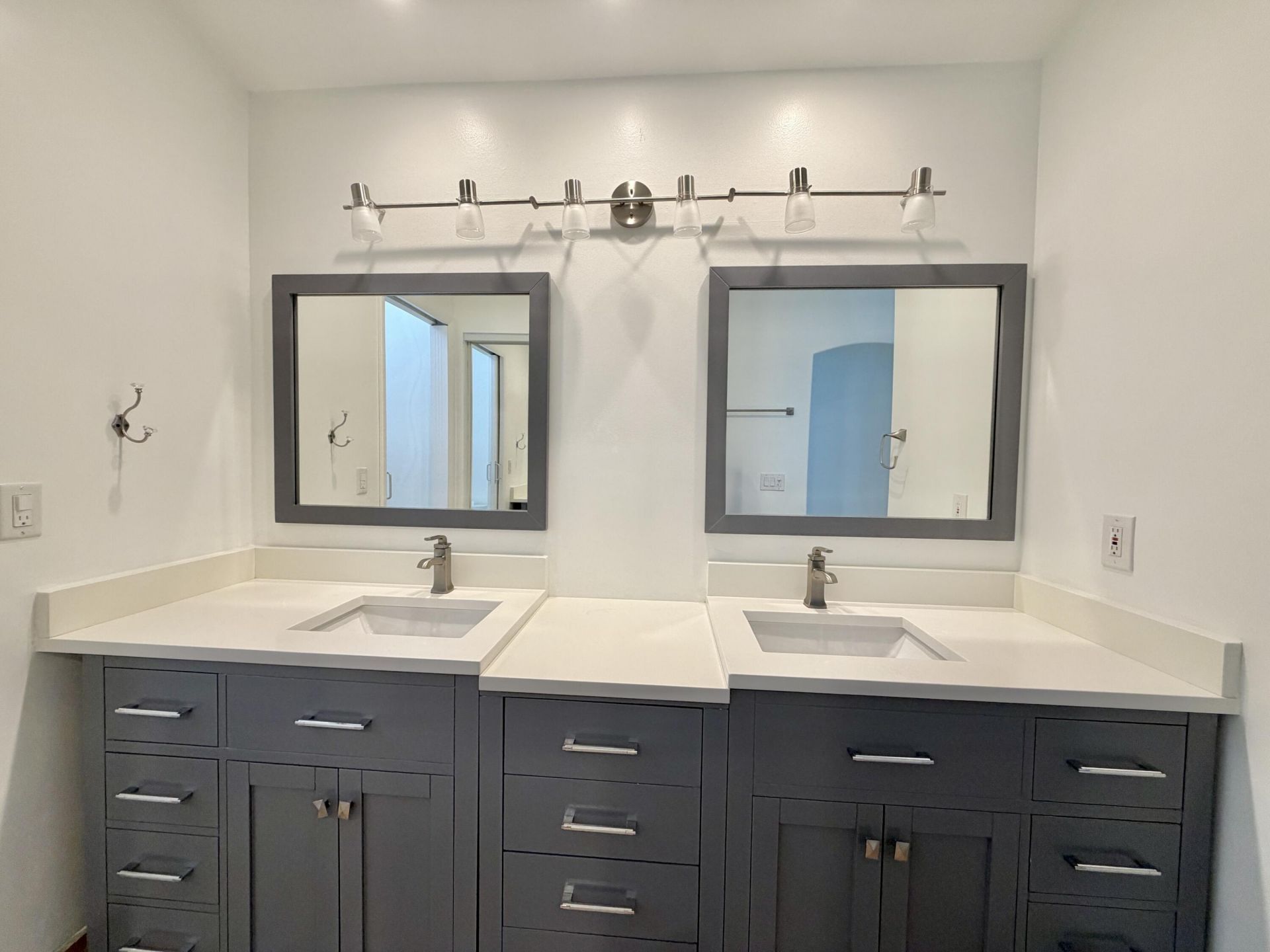 6883 Desert Inn Terrace, Lake Worth, FL 33463 Photo