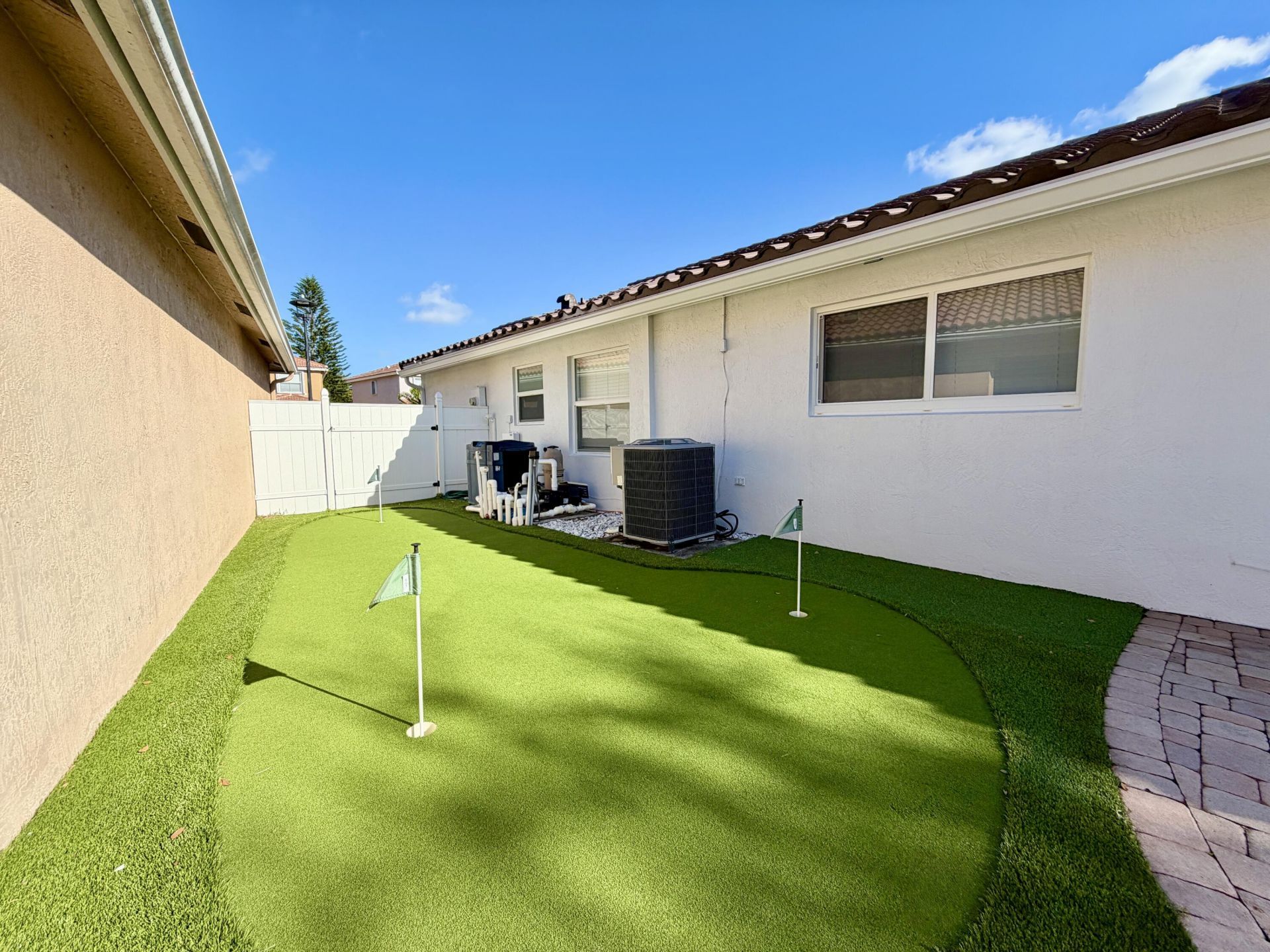 6883 Desert Inn Terrace, Lake Worth, FL 33463 Photo