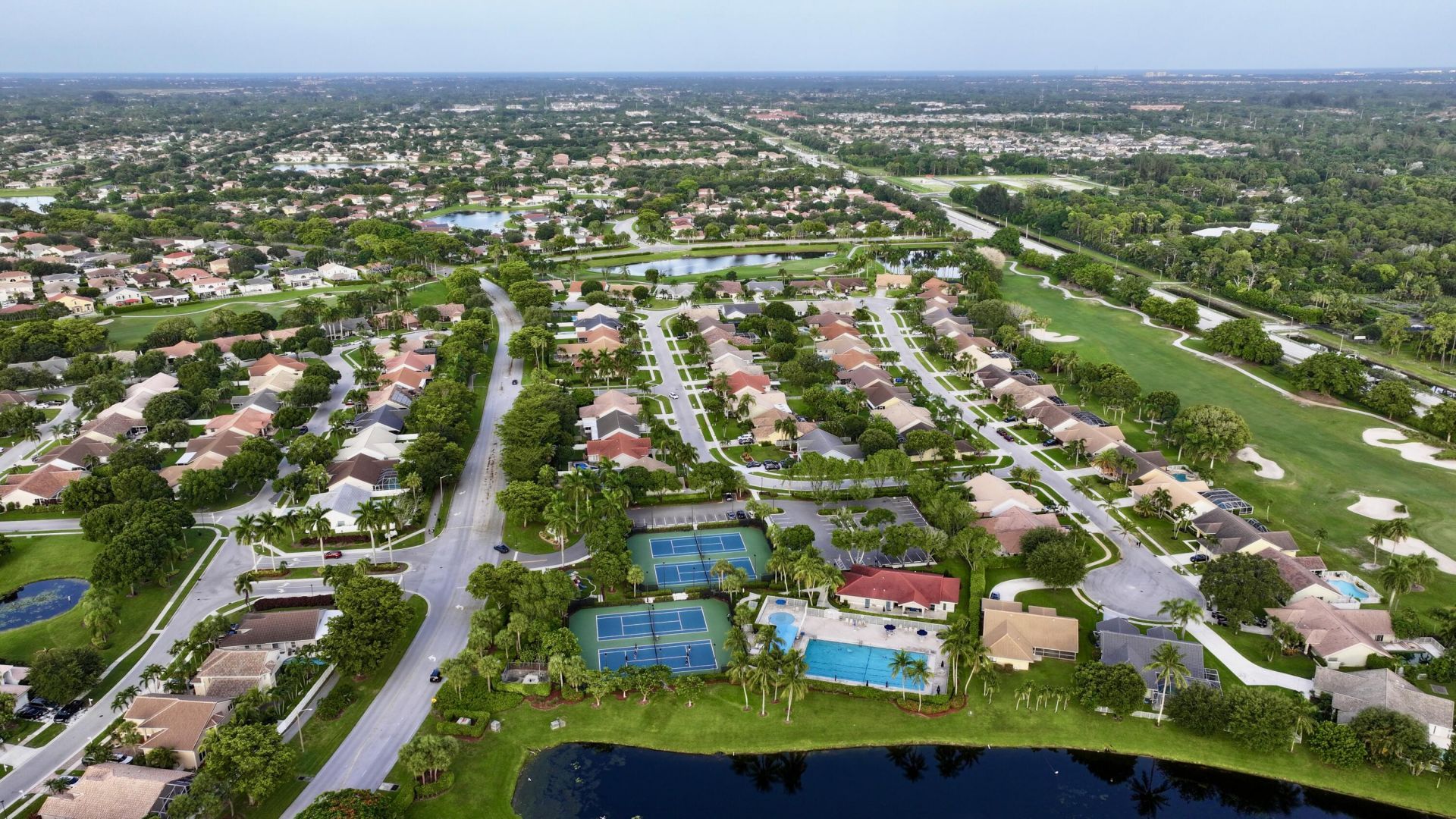 6883 Desert Inn Terrace, Lake Worth, FL 33463 Photo