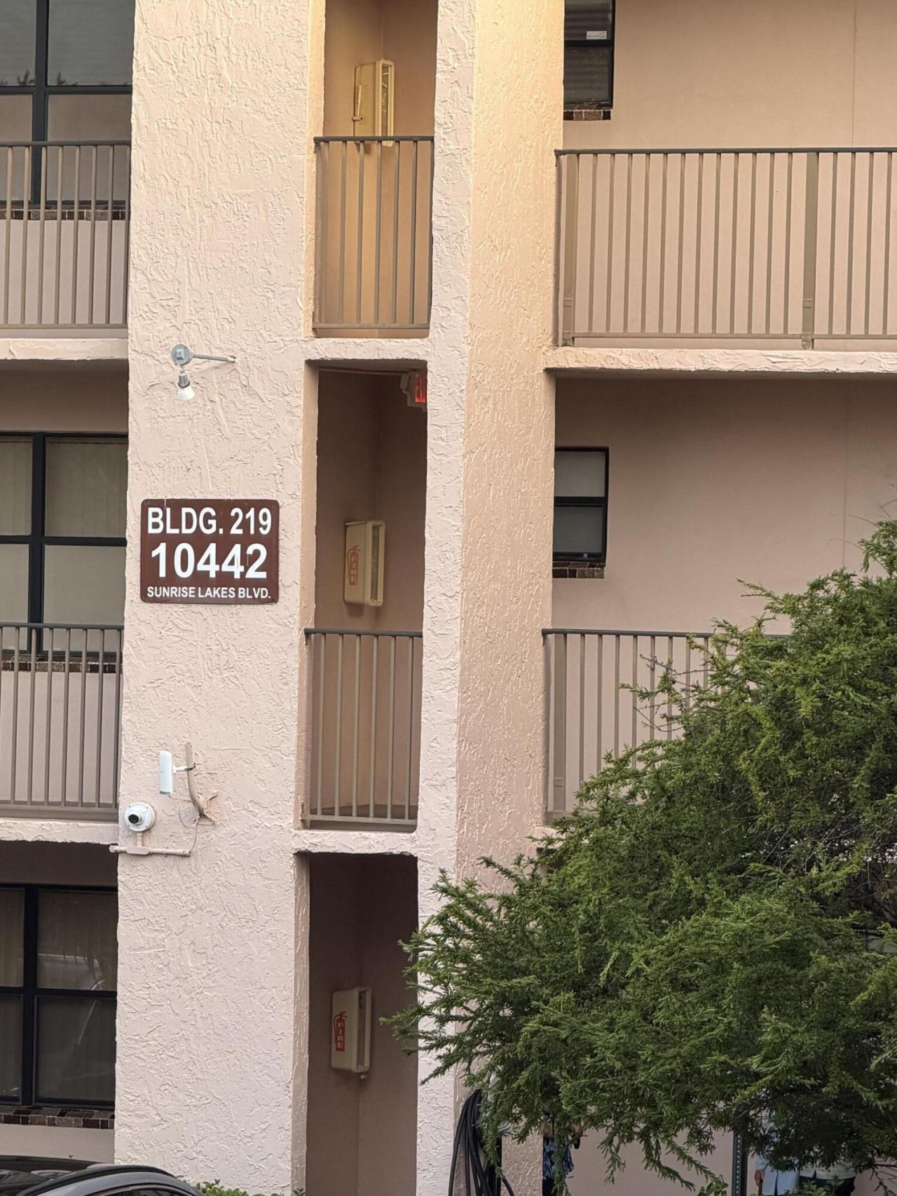 10442 Sunrise Lakes Boulevard, Unit 210, Sunrise, FL 33322 Photo