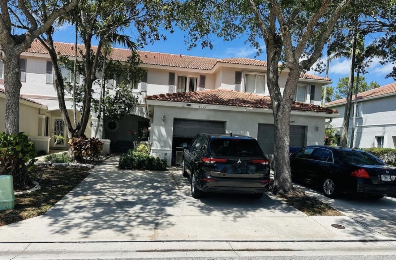 8023 Big Pine Way, Riviera Beach, FL 33407 Photo