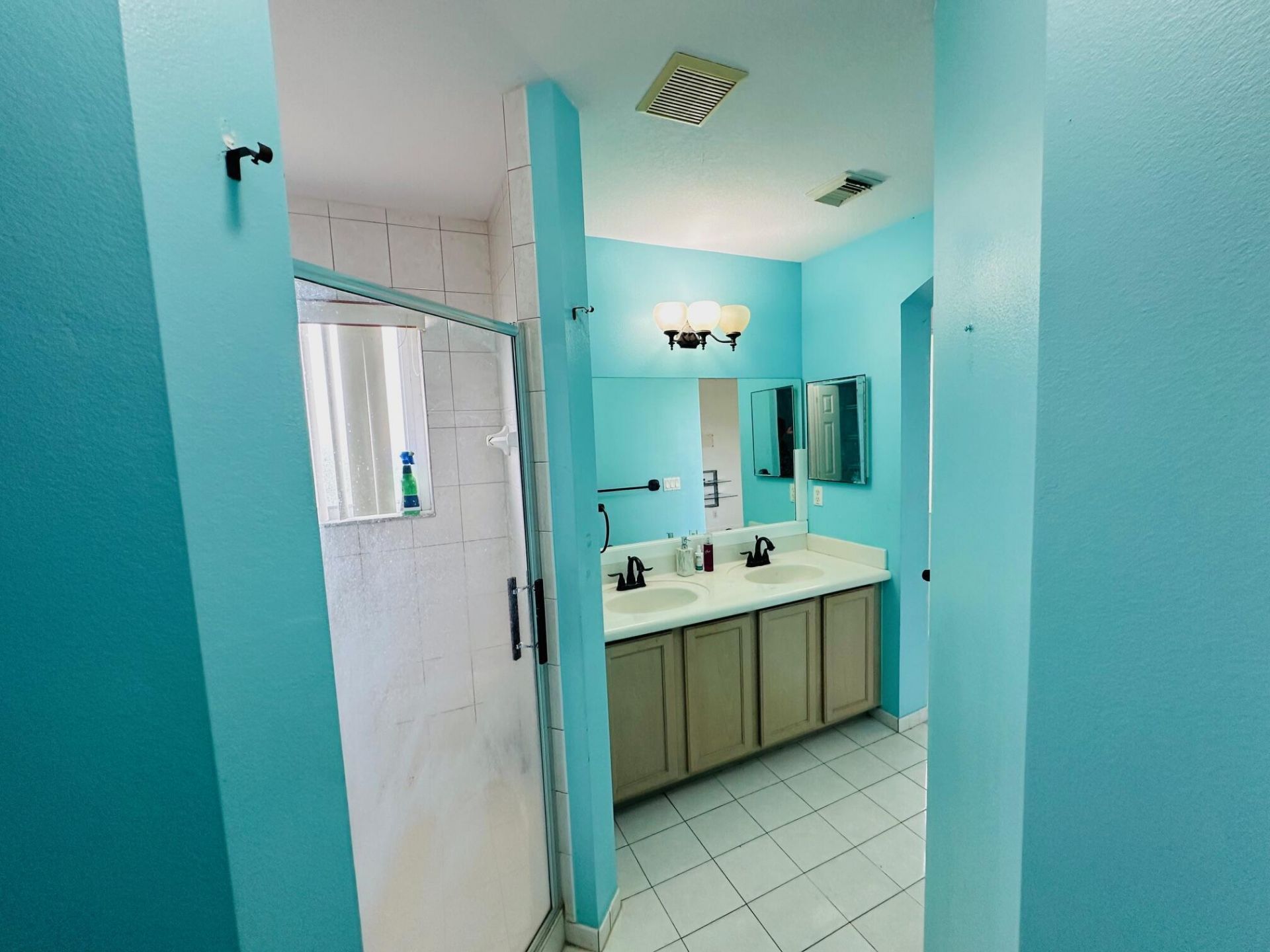8023 Big Pine Way, Riviera Beach, FL 33407 Photo
