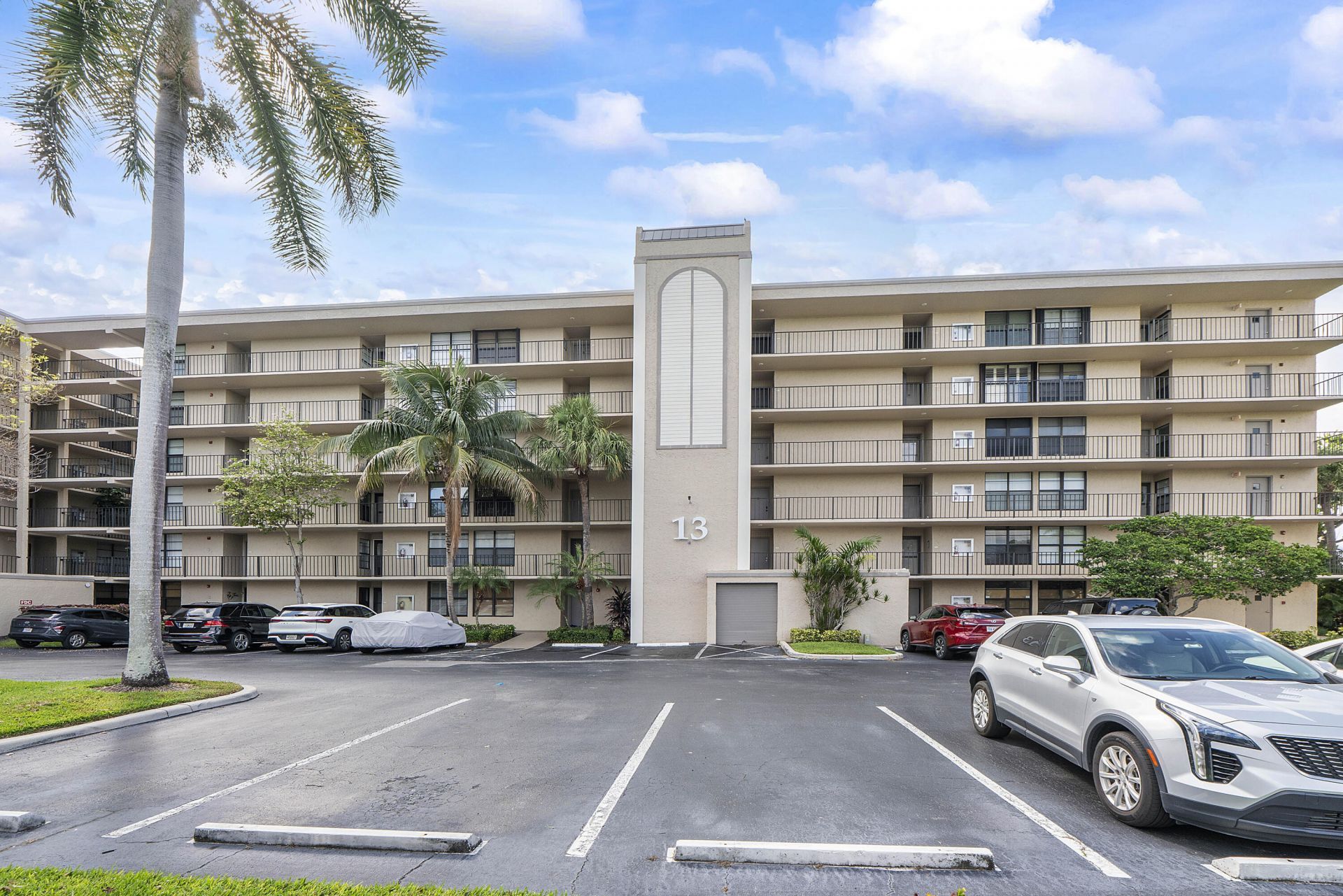 13 Royal Palm Way, Unit 5030, Boca Raton, FL 33432 Photo