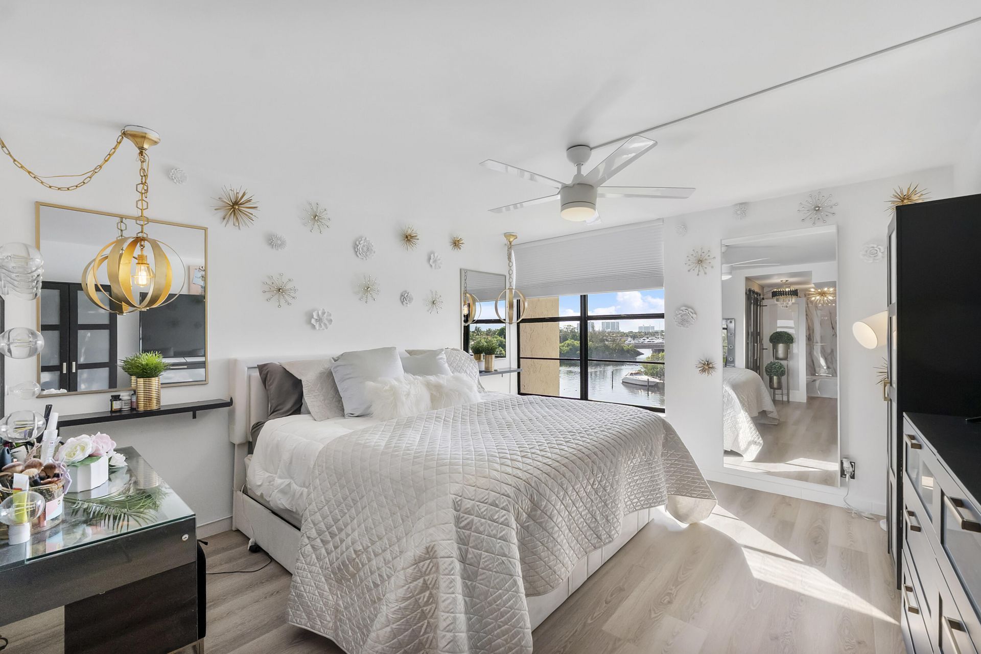 13 Royal Palm Way, Unit 5030, Boca Raton, FL 33432 Photo