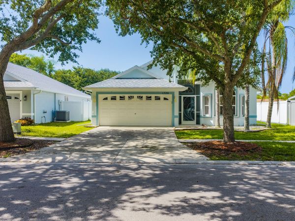 1720 Pondberry Lane, Port St. Lucie, FL 34952