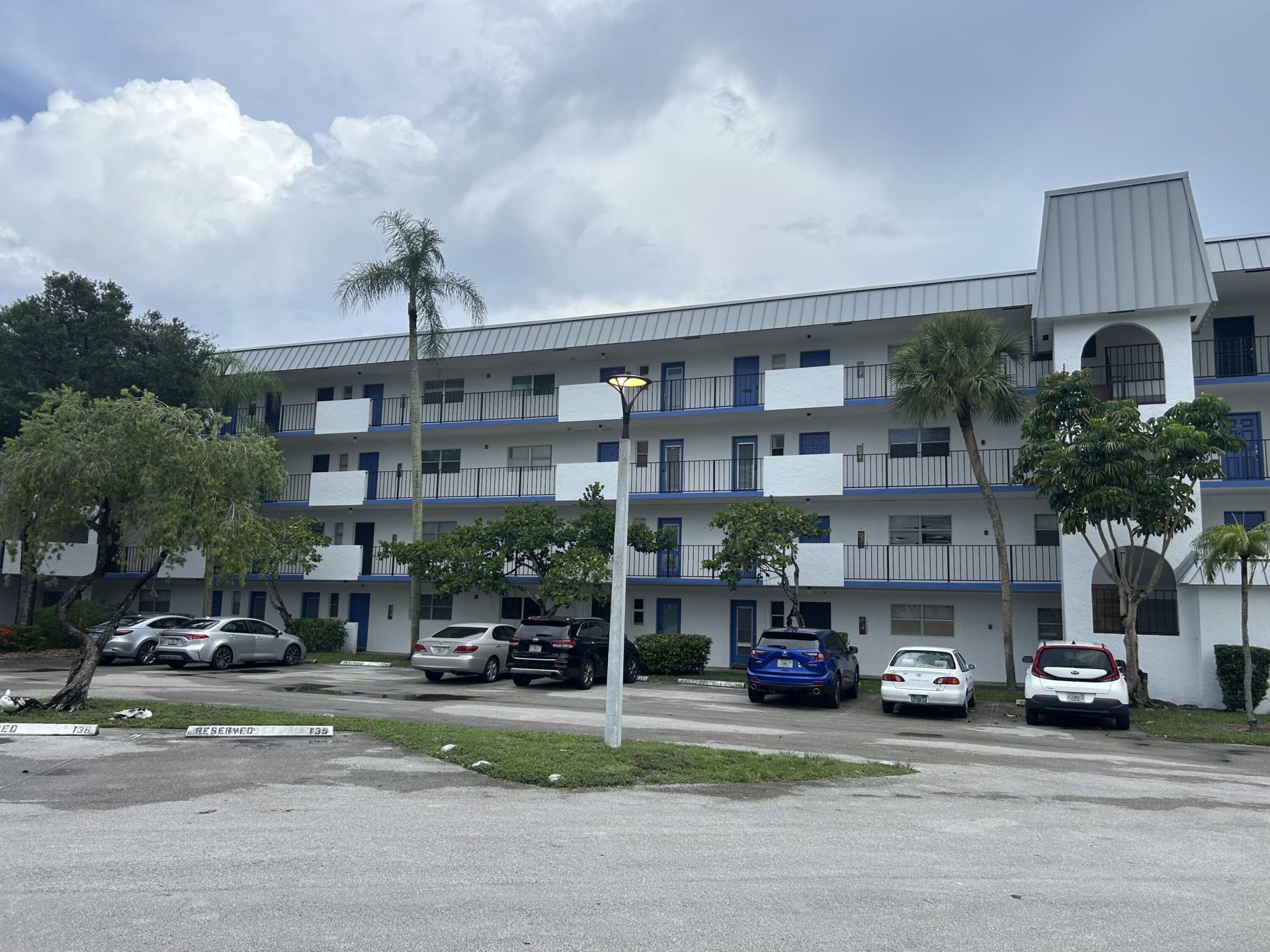 6100 S Falls Cir Drive, Unit 105, Lauderhill, FL 33319 Photo