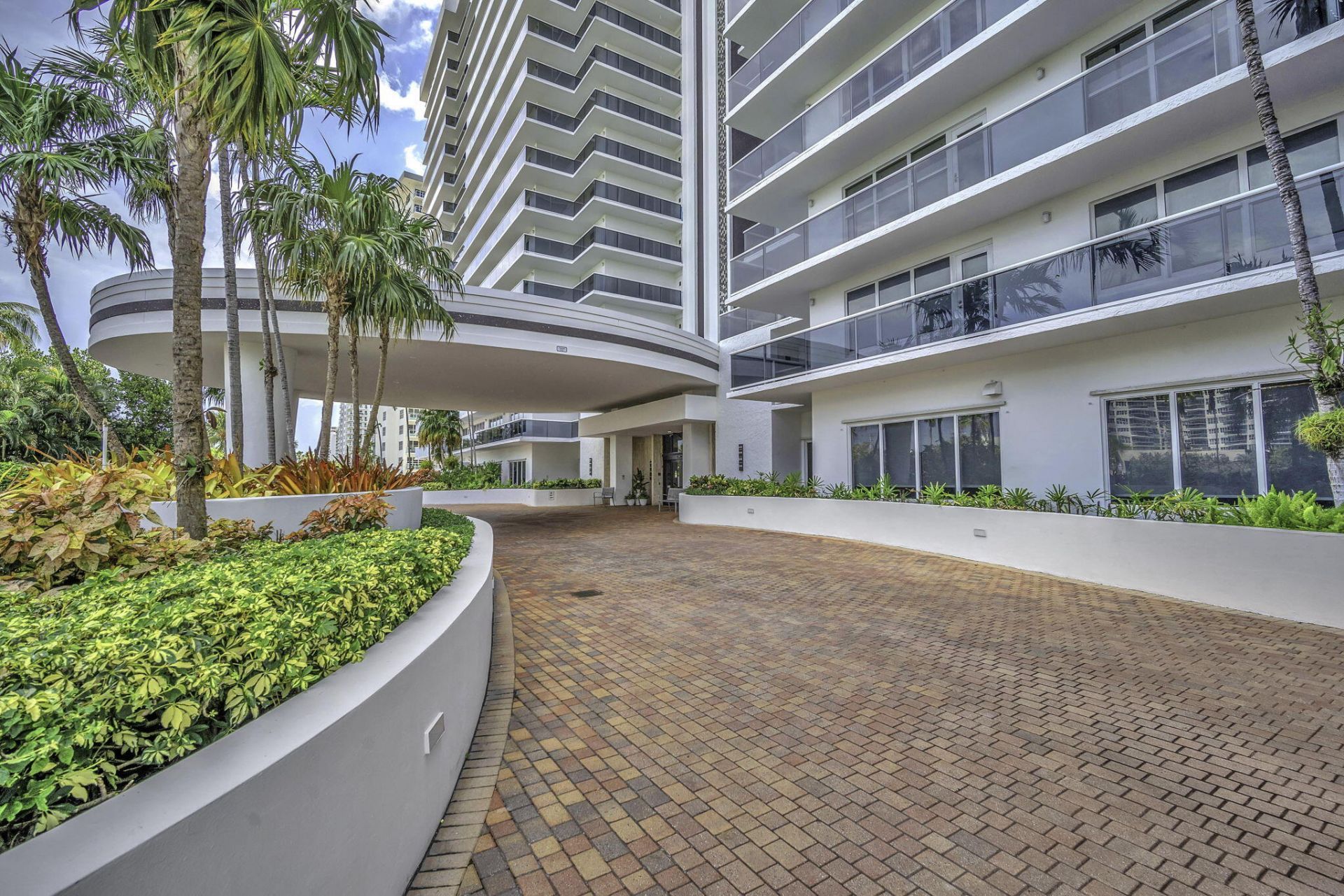 3500 Galt Ocean Drive, Unit 2115, Fort Lauderdale, FL 33308 Photo