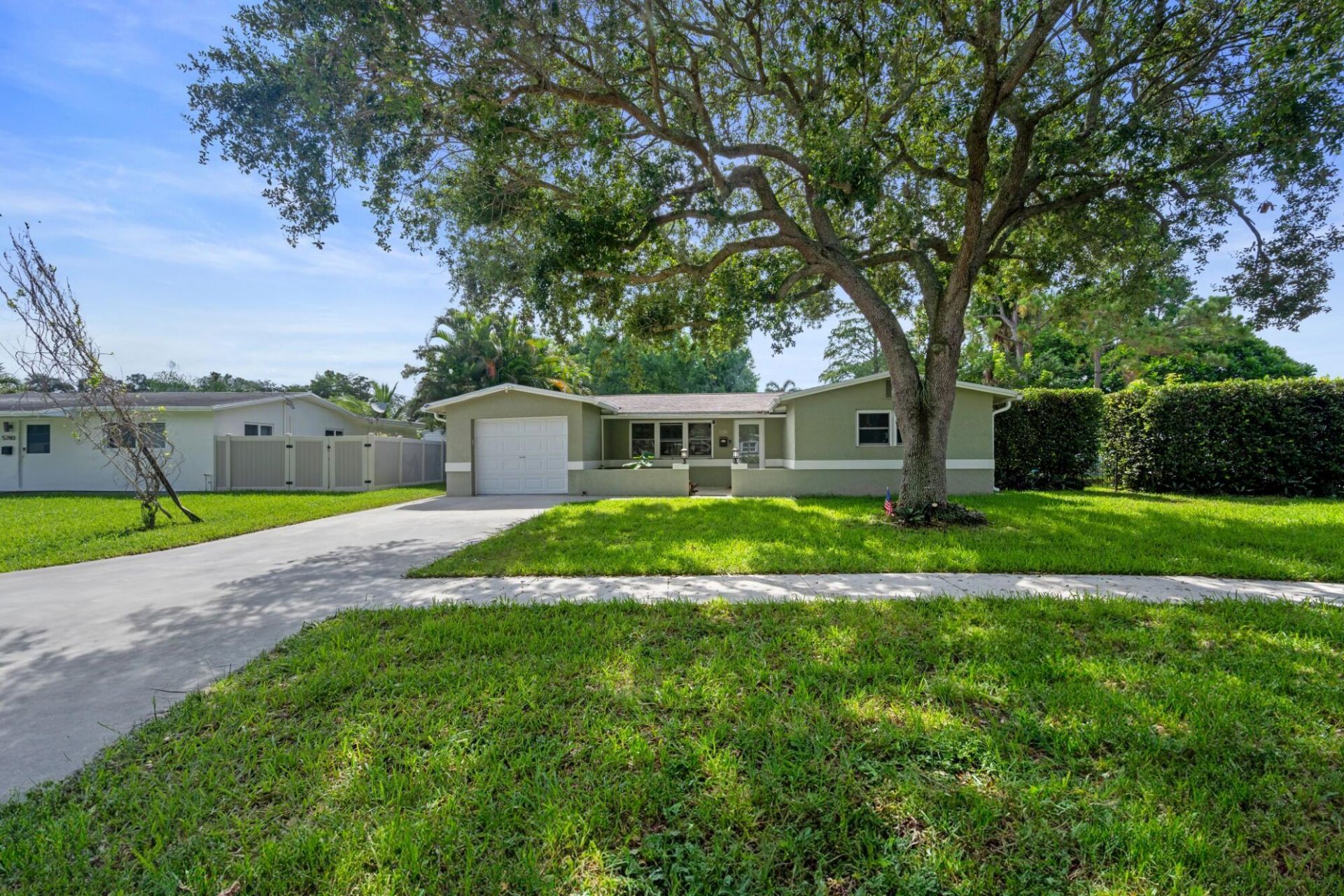 5288 SW 92nd Terrace, Cooper City, FL 33328 Photo
