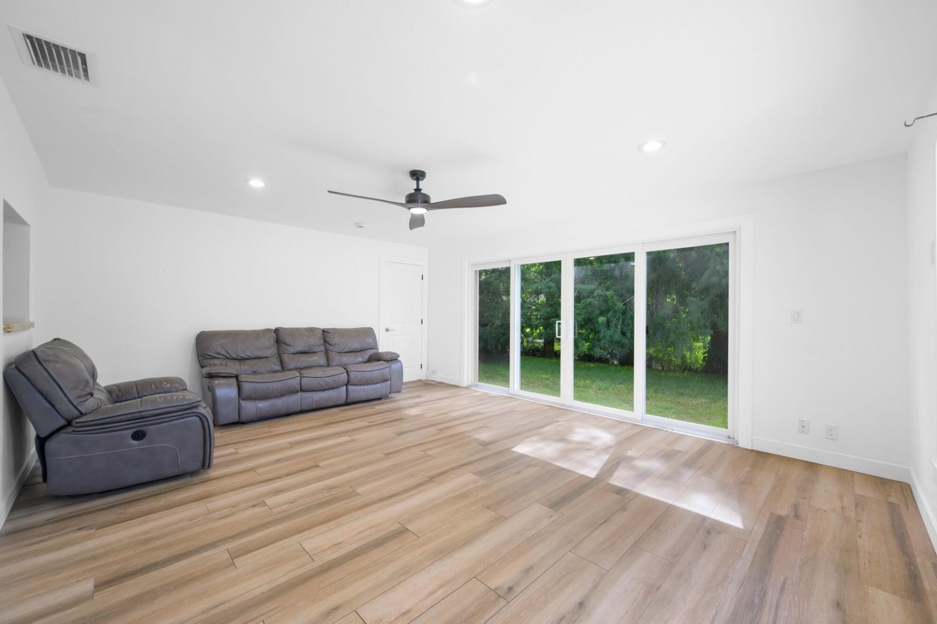 5288 SW 92nd Terrace, Cooper City, FL 33328 Photo