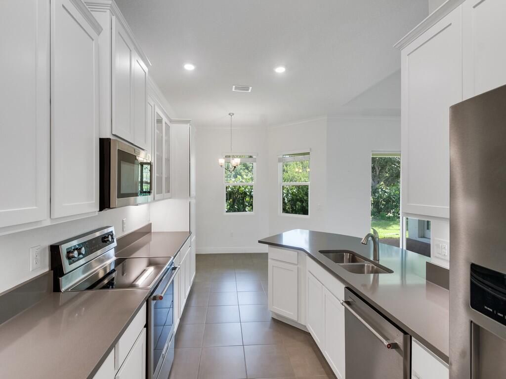 2545 Saint Lucia Circle, Vero Beach, FL 32967 Photo