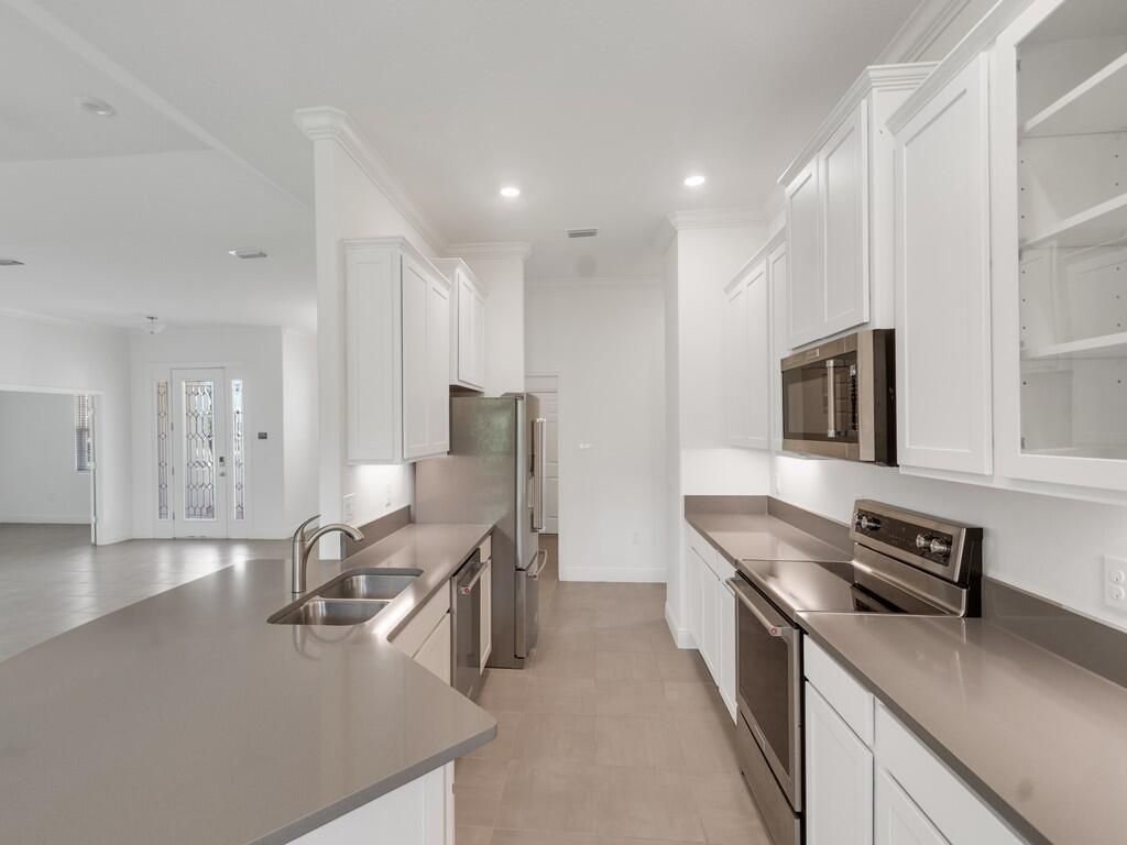 2545 Saint Lucia Circle, Vero Beach, FL 32967 Photo