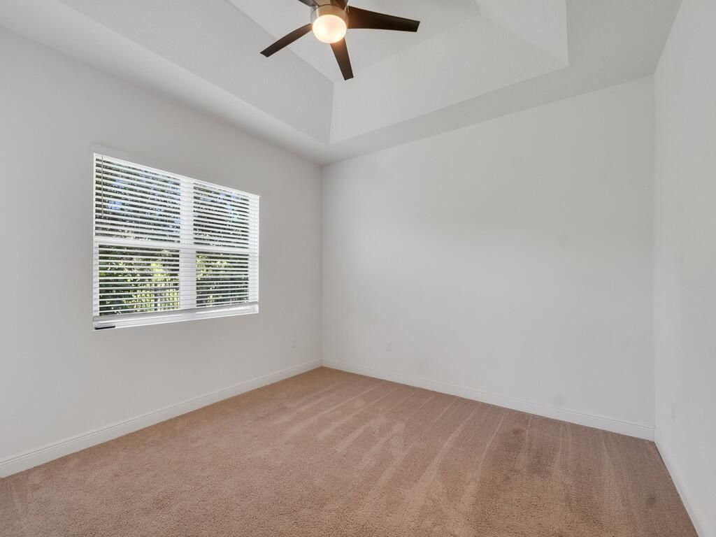 2545 Saint Lucia Circle, Vero Beach, FL 32967 Photo