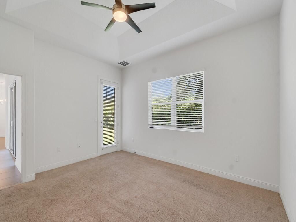 2545 Saint Lucia Circle, Vero Beach, FL 32967 Photo