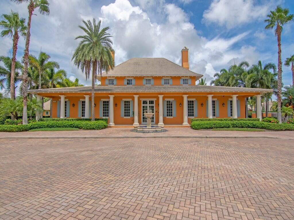 2545 Saint Lucia Circle, Vero Beach, FL 32967 Photo