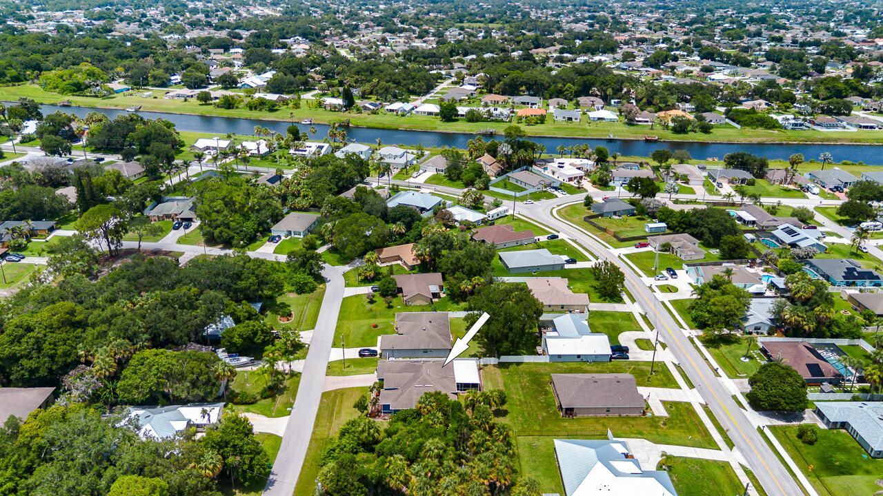 2357 SW Independence Road, Port Saint Lucie, FL 34953 Photo