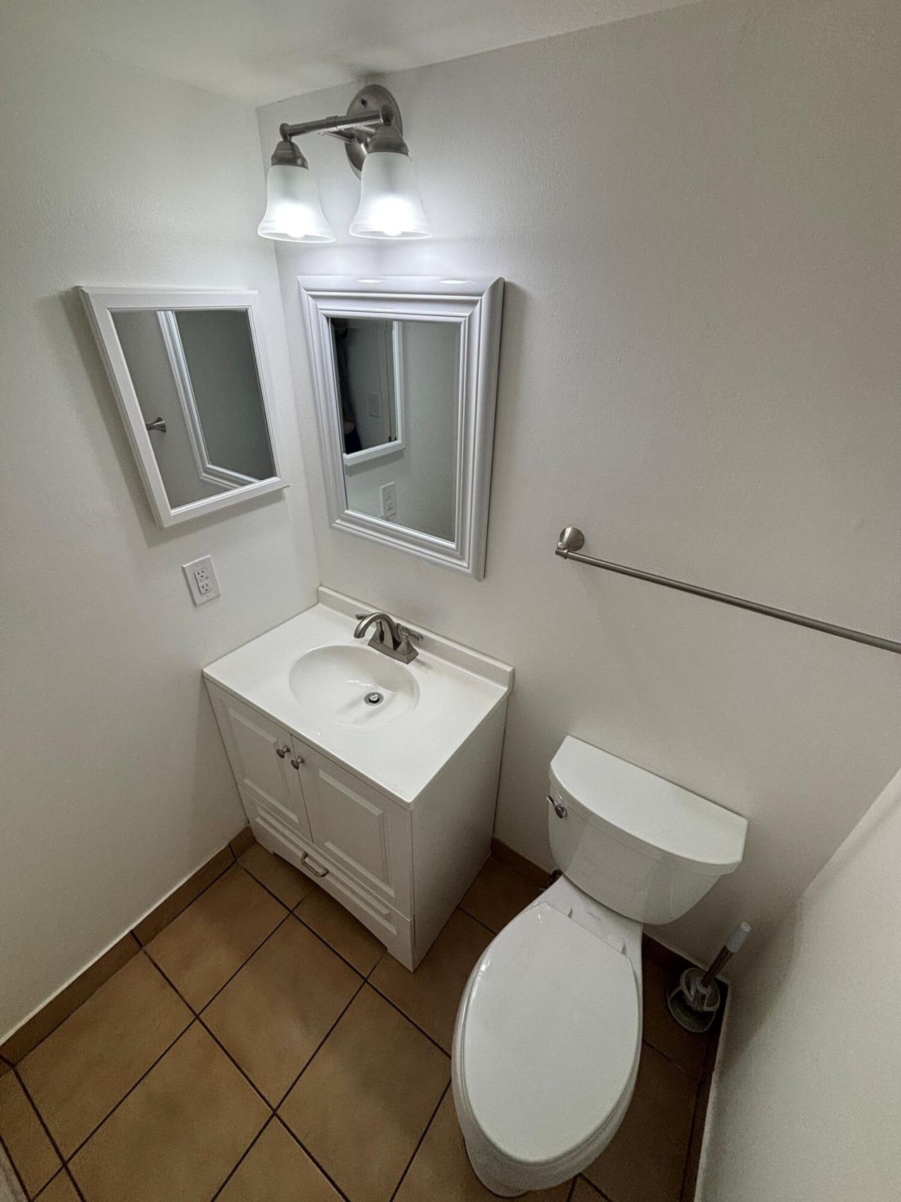 301 N Pine Island Road, Unit 105, Plantation, FL 33324 Photo