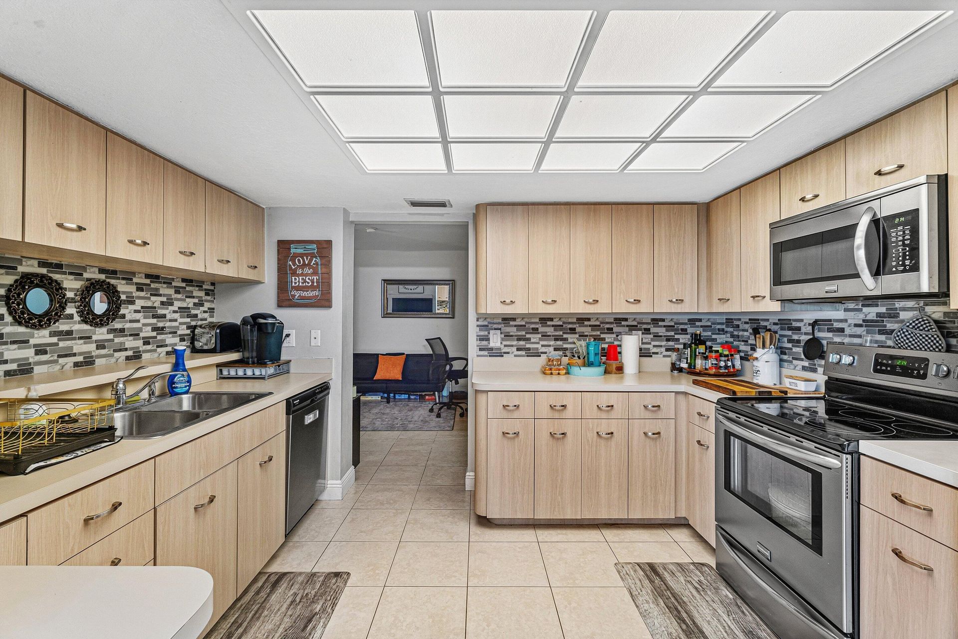 348 Sandpiper Avenue, Royal Palm Beach, FL 33411 Photo