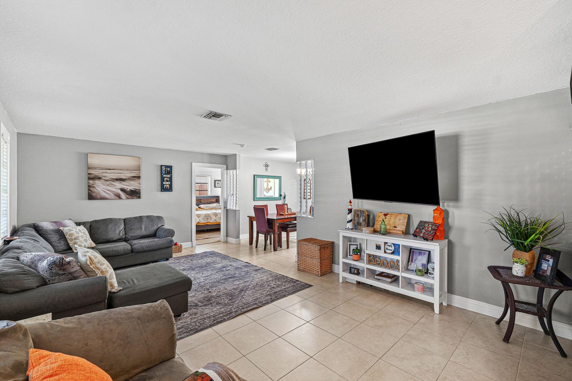 348 Sandpiper Avenue, Royal Palm Beach, FL 33411 Photo