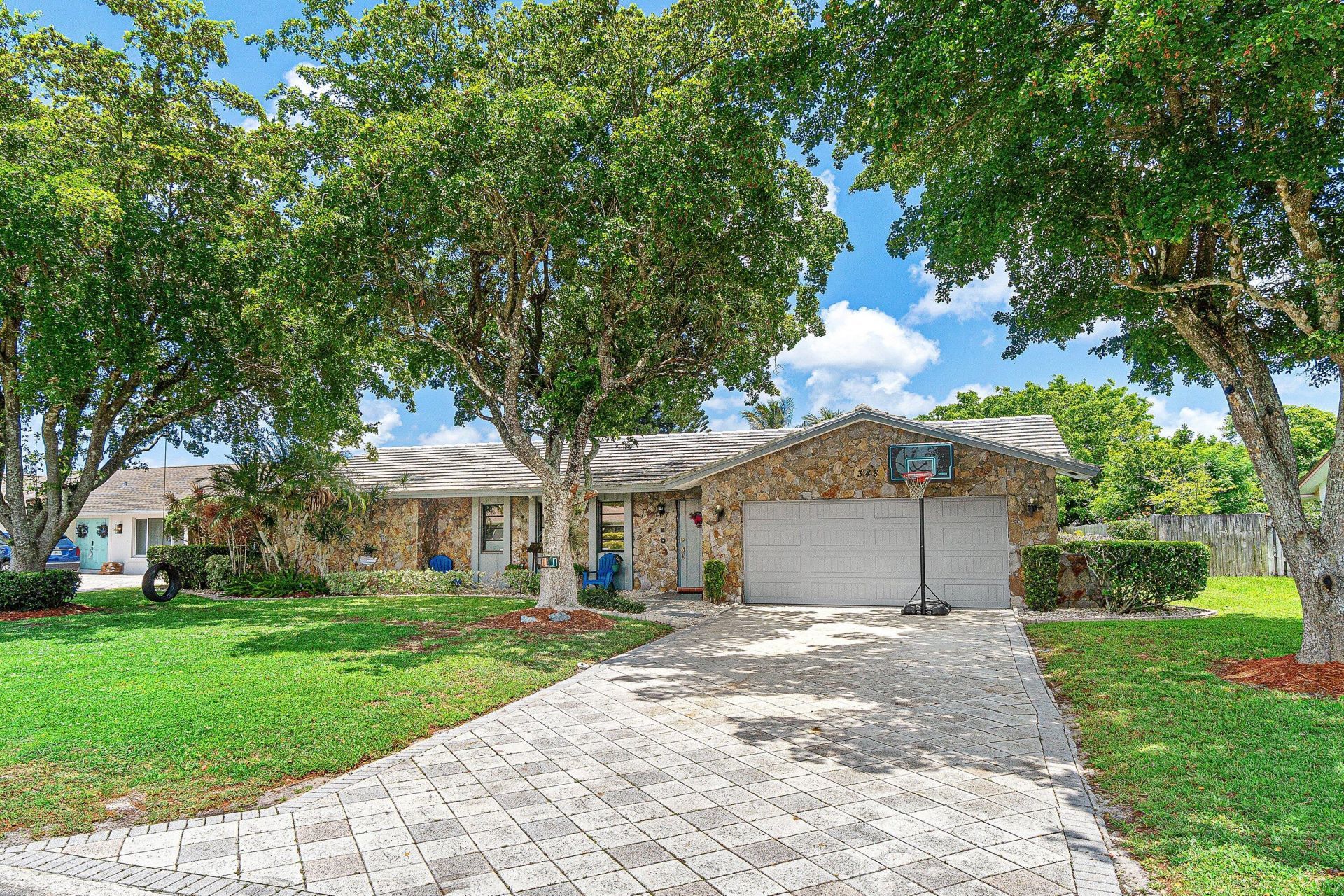 348 Sandpiper Avenue, Royal Palm Beach, FL 33411 Photo
