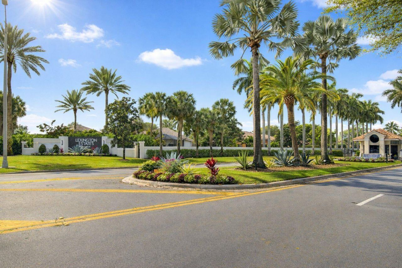 10036 Lexington Estates Boulevard, Boca Raton, FL 33428 Photo