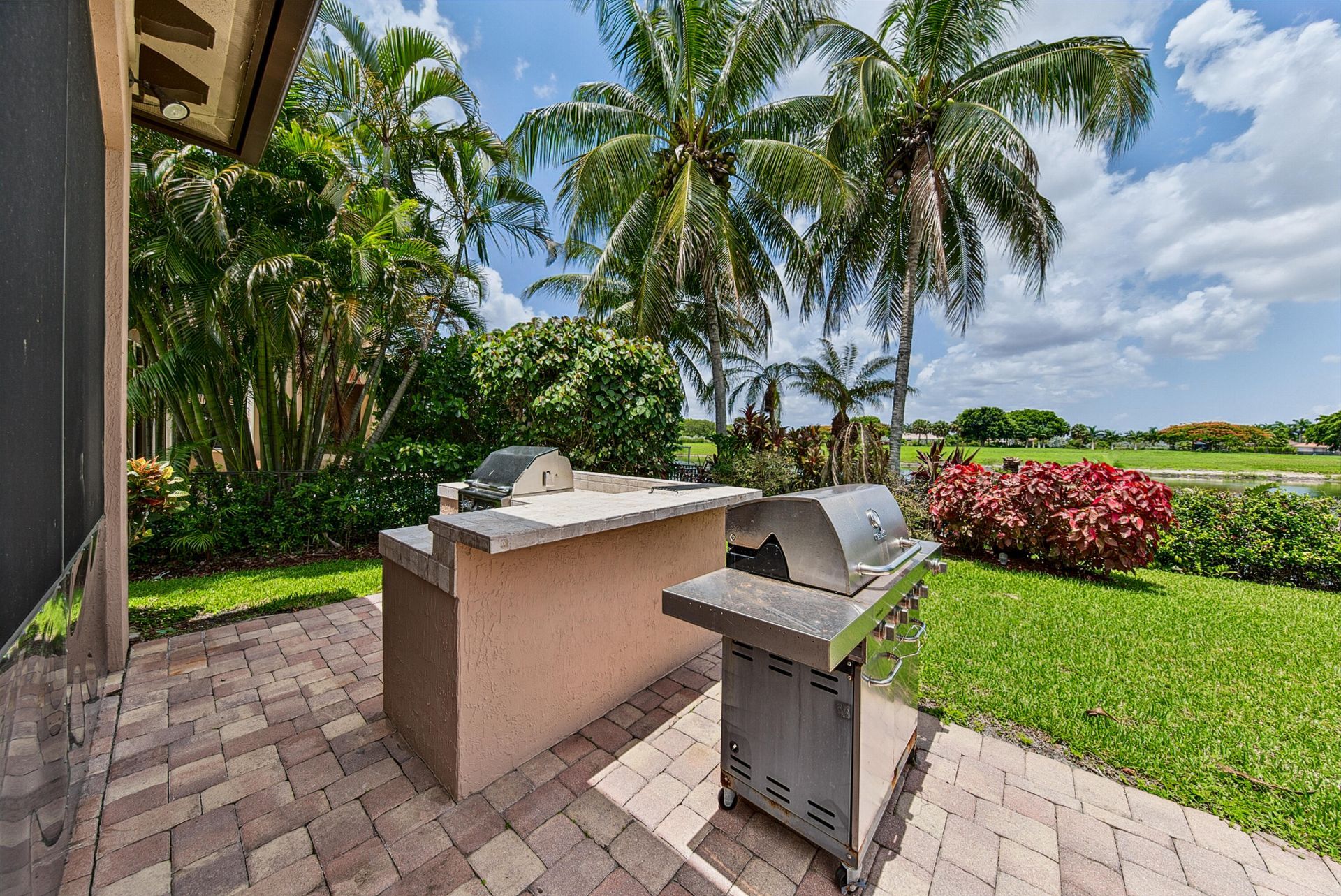7233 NW 123rd Avenue, Parkland, FL 33076 Photo
