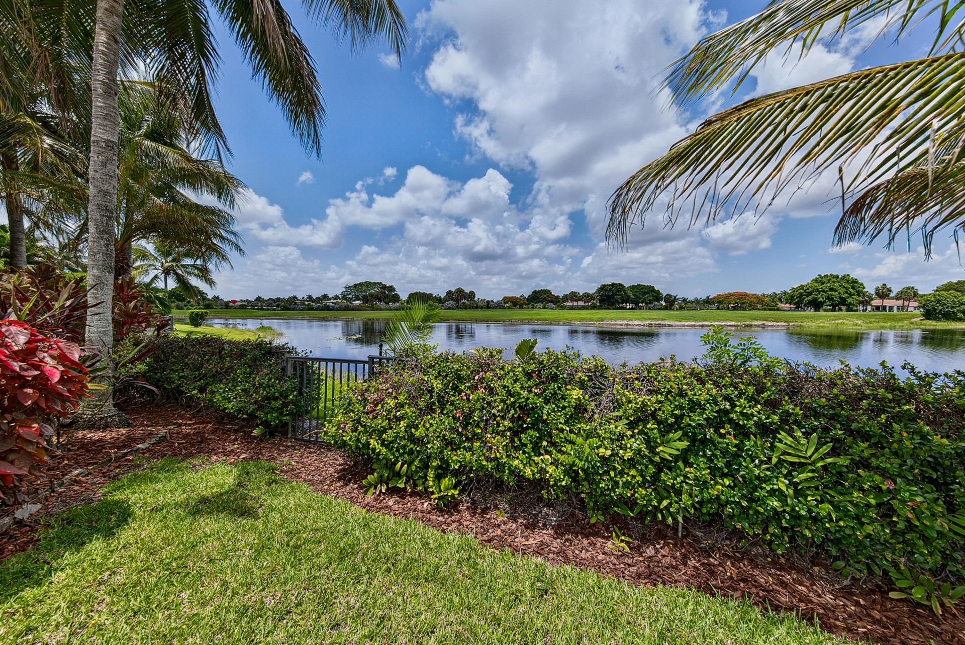 7233 NW 123rd Avenue, Parkland, FL 33076 Photo