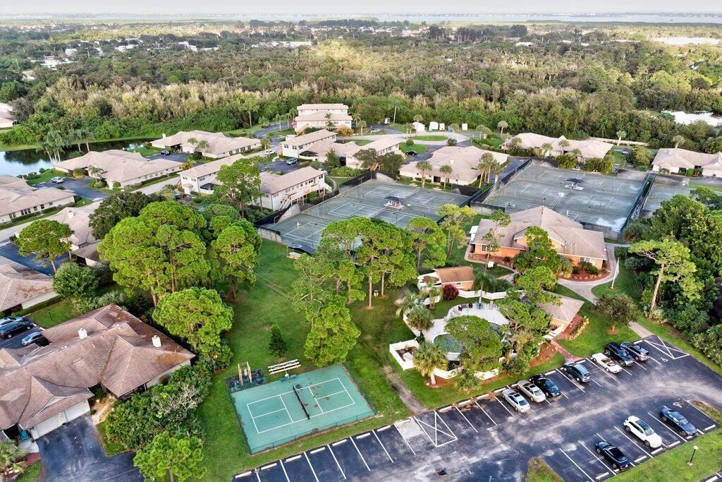 725 Timber Ridge Trail Sw, Unit B, Vero Beach, FL 32962 Photo