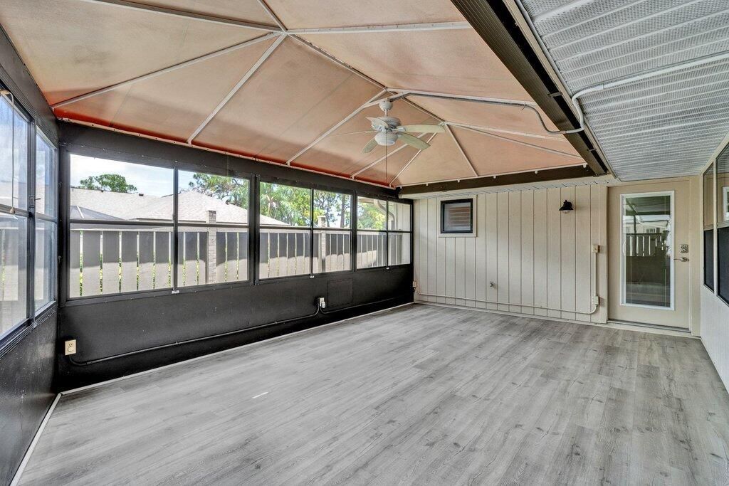 725 Timber Ridge Trail Sw, Unit B, Vero Beach, FL 32962 Photo