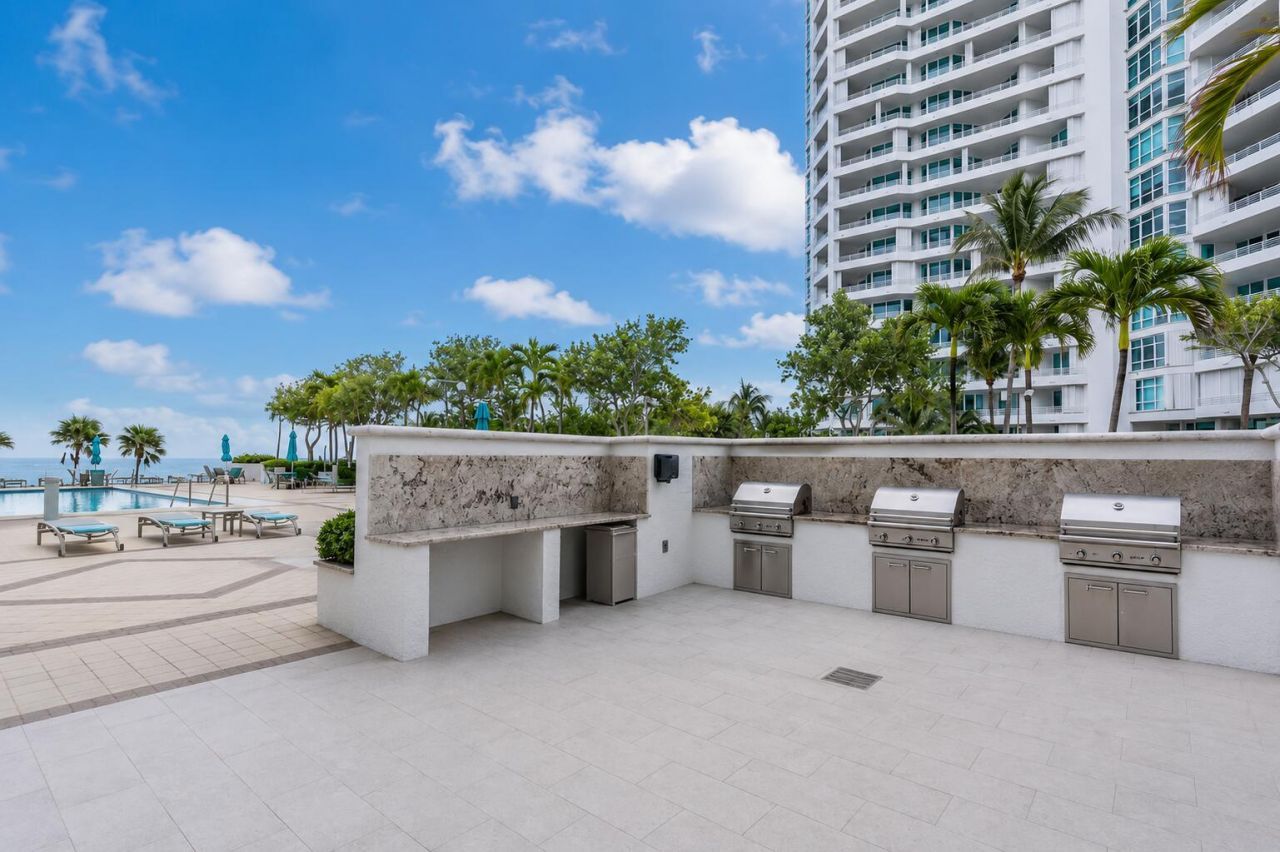 1620 S Ocean Boulevard, Unit 8H, Lauderdale by the Sea, FL 33062 Photo