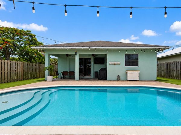 17620 Cinquez Park Road W, Jupiter, FL 33458