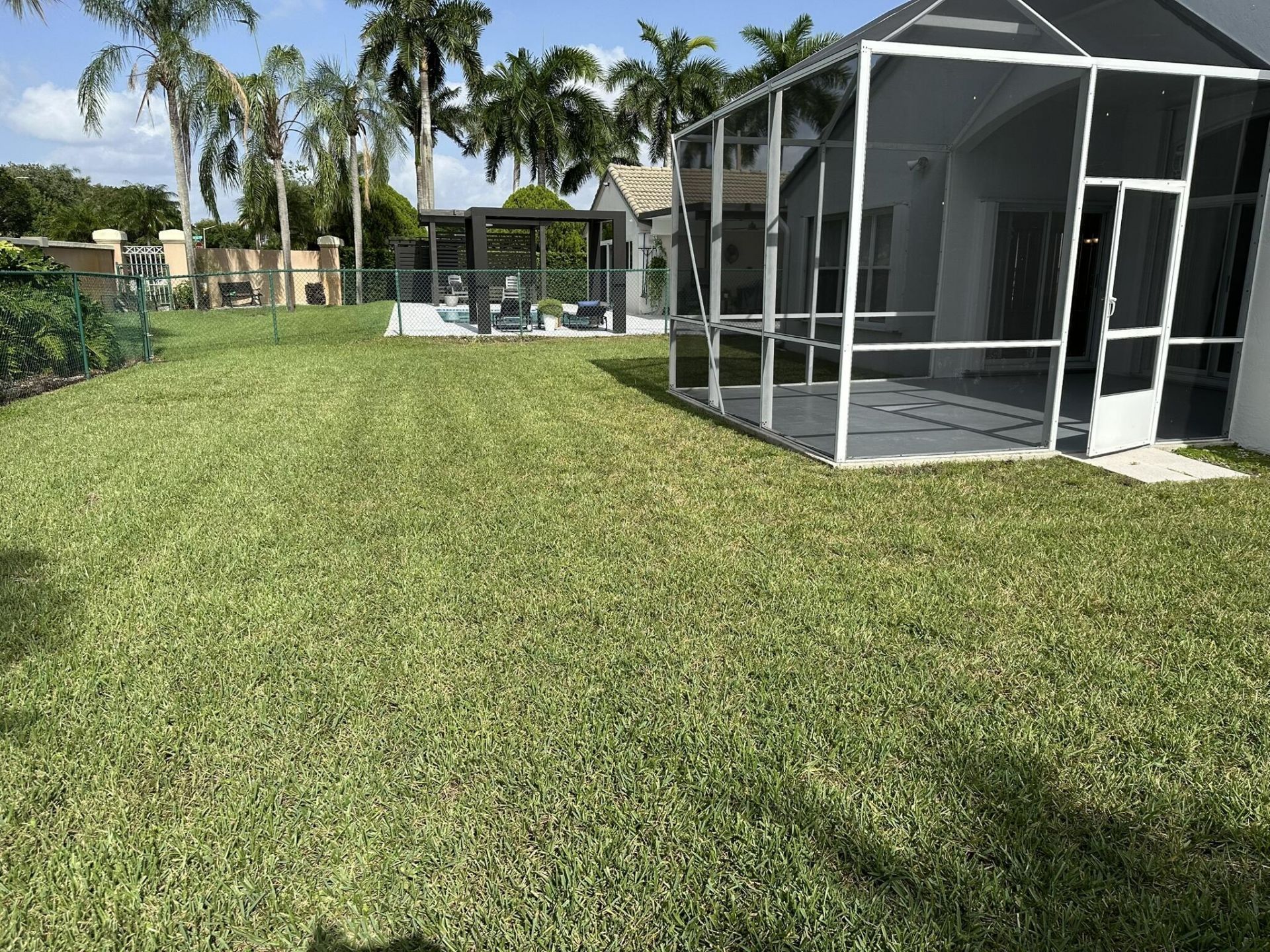 16323 SW 6th Street, Pembroke Pines, FL 33027 Photo