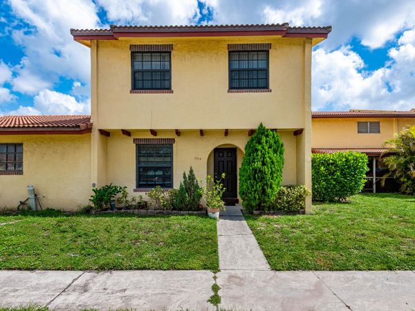 2634 NW 47th Lane, Unit 2634, Fort Lauderdale, FL 33313
