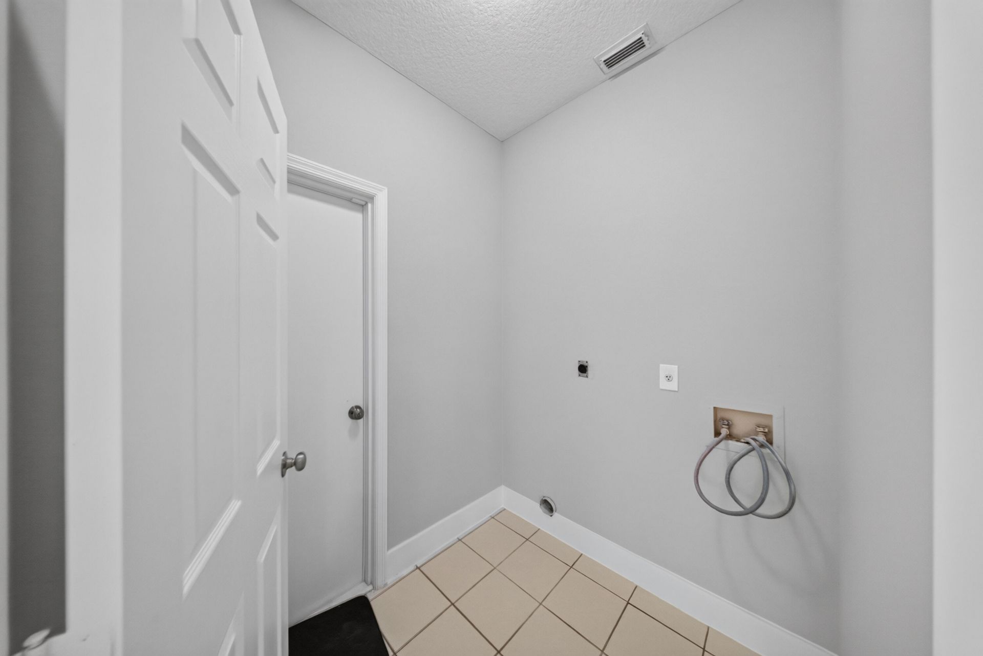 4802 Sunset Boulevard, Fort Pierce, FL 34982 Photo