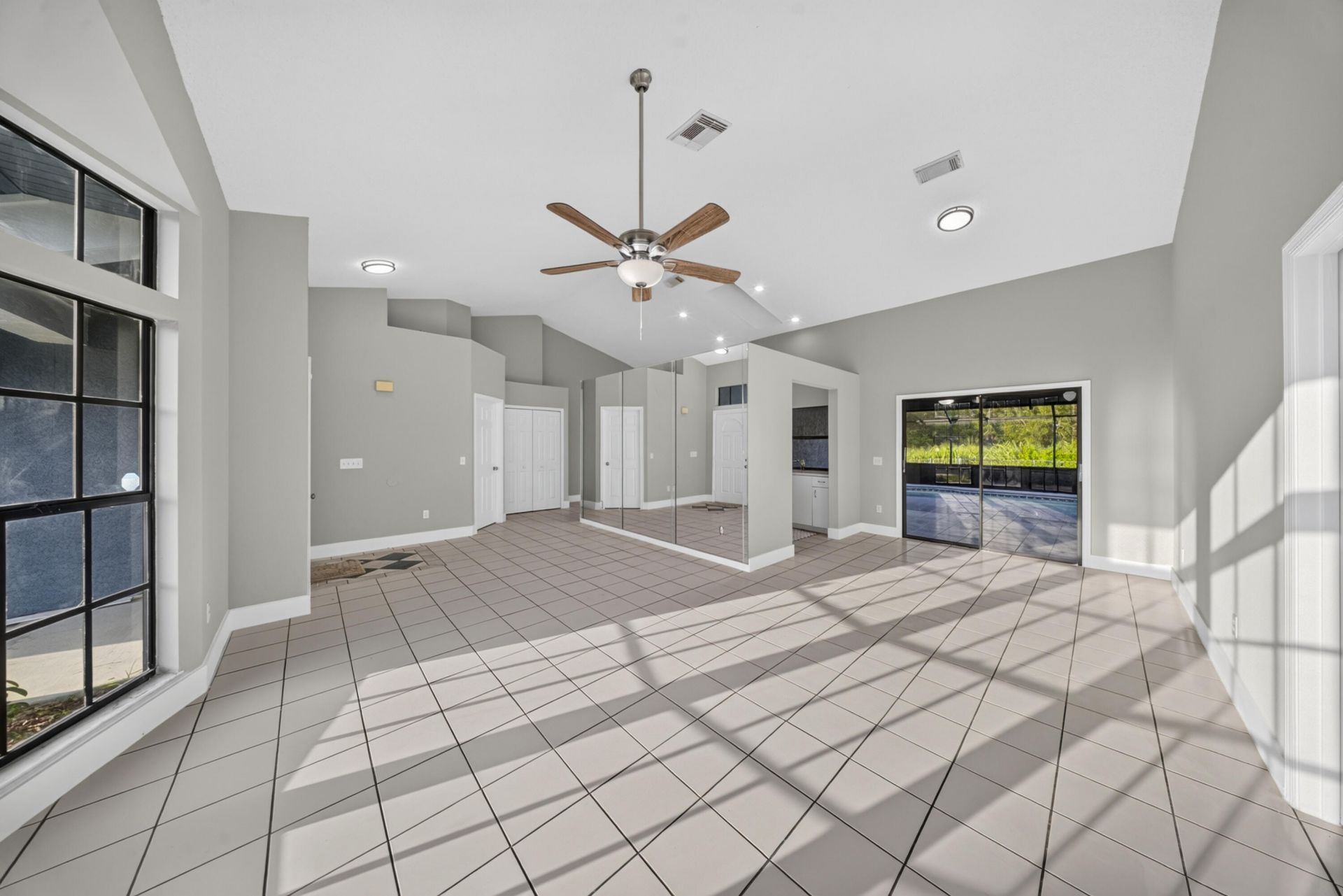 4802 Sunset Boulevard, Fort Pierce, FL 34982 Photo